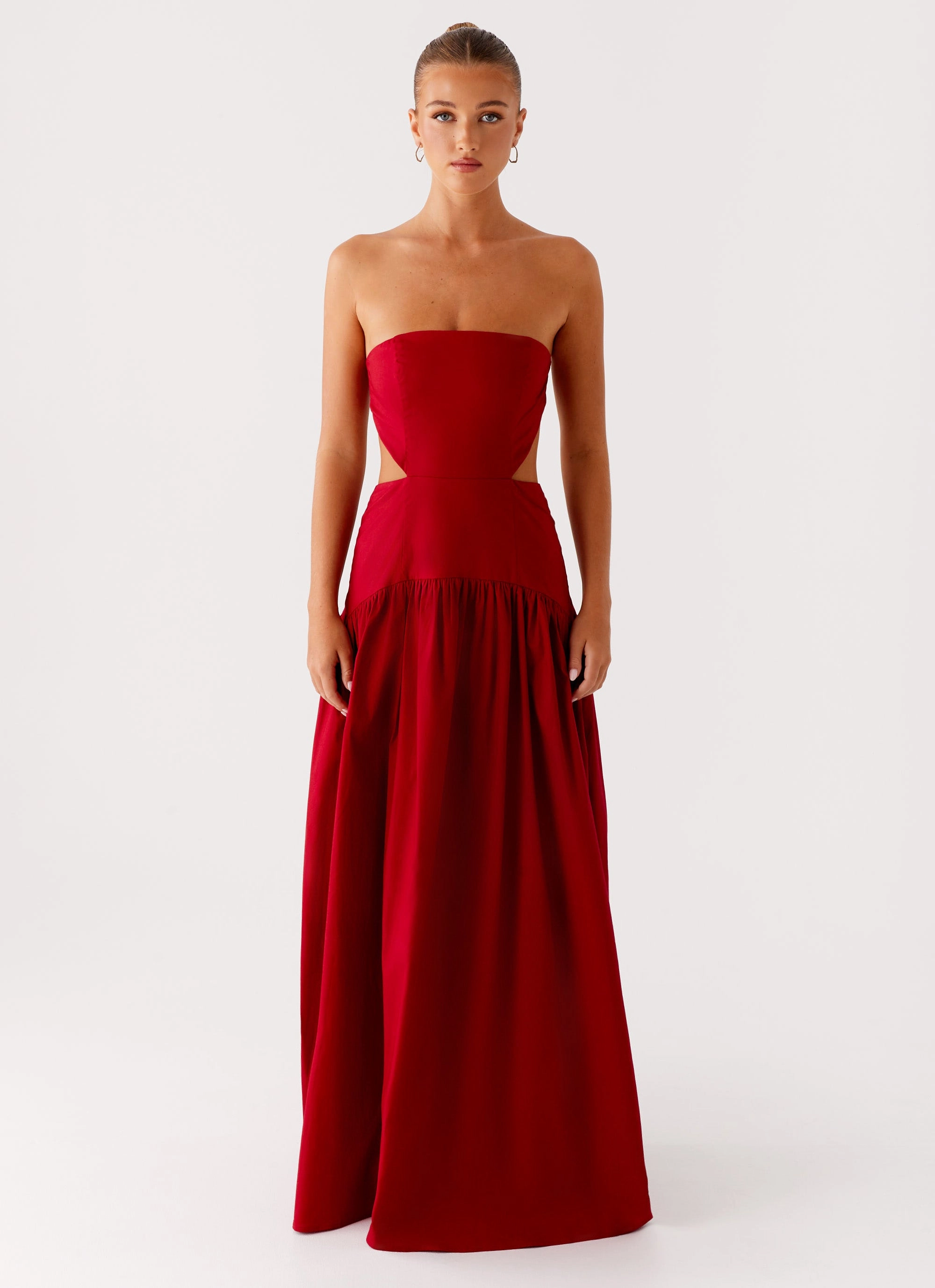 Winter Layer Brunch Glow Aamari Maxi Dress - Red