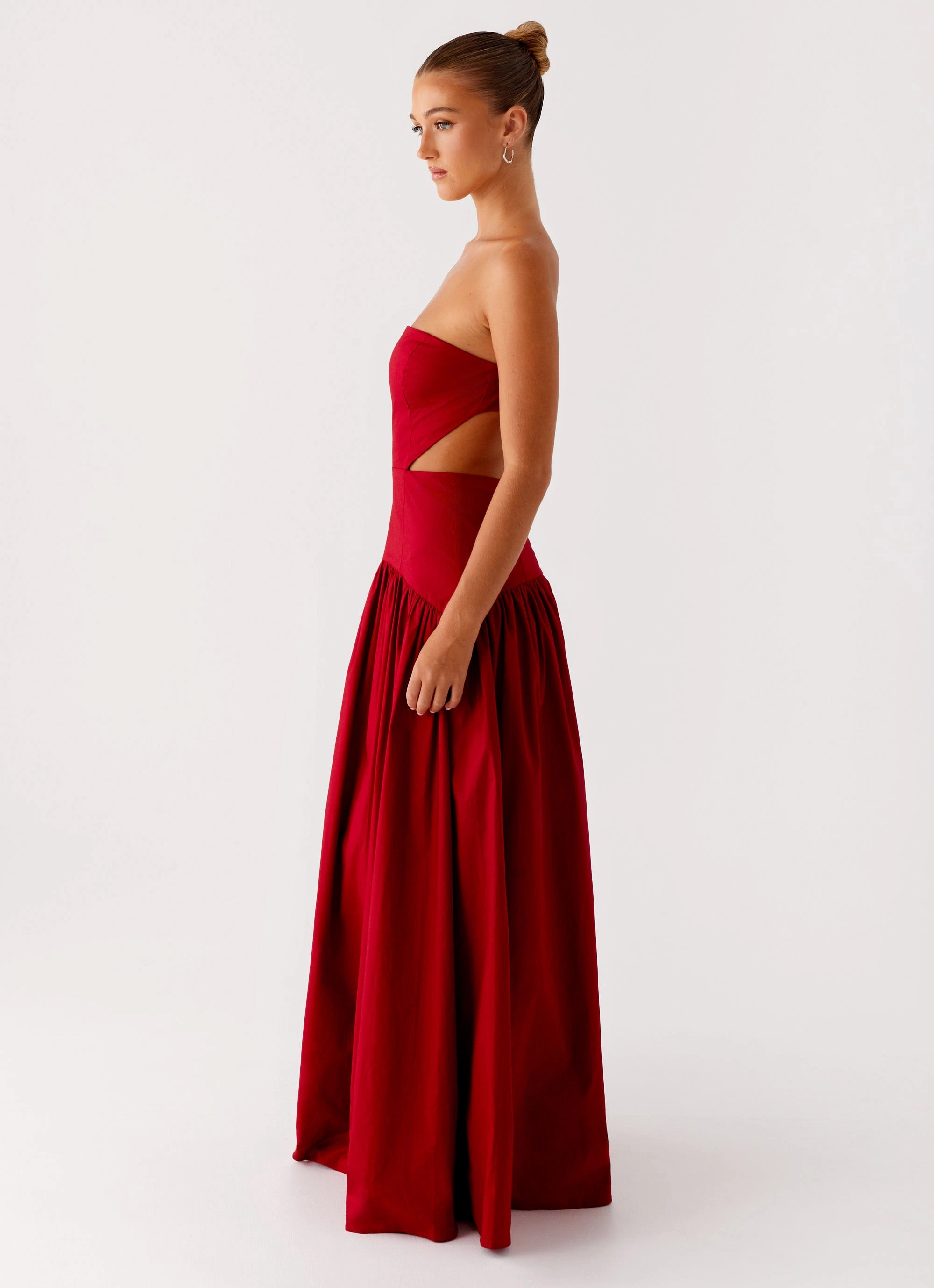 Aamari Maxi Dress - Red Neutral palette