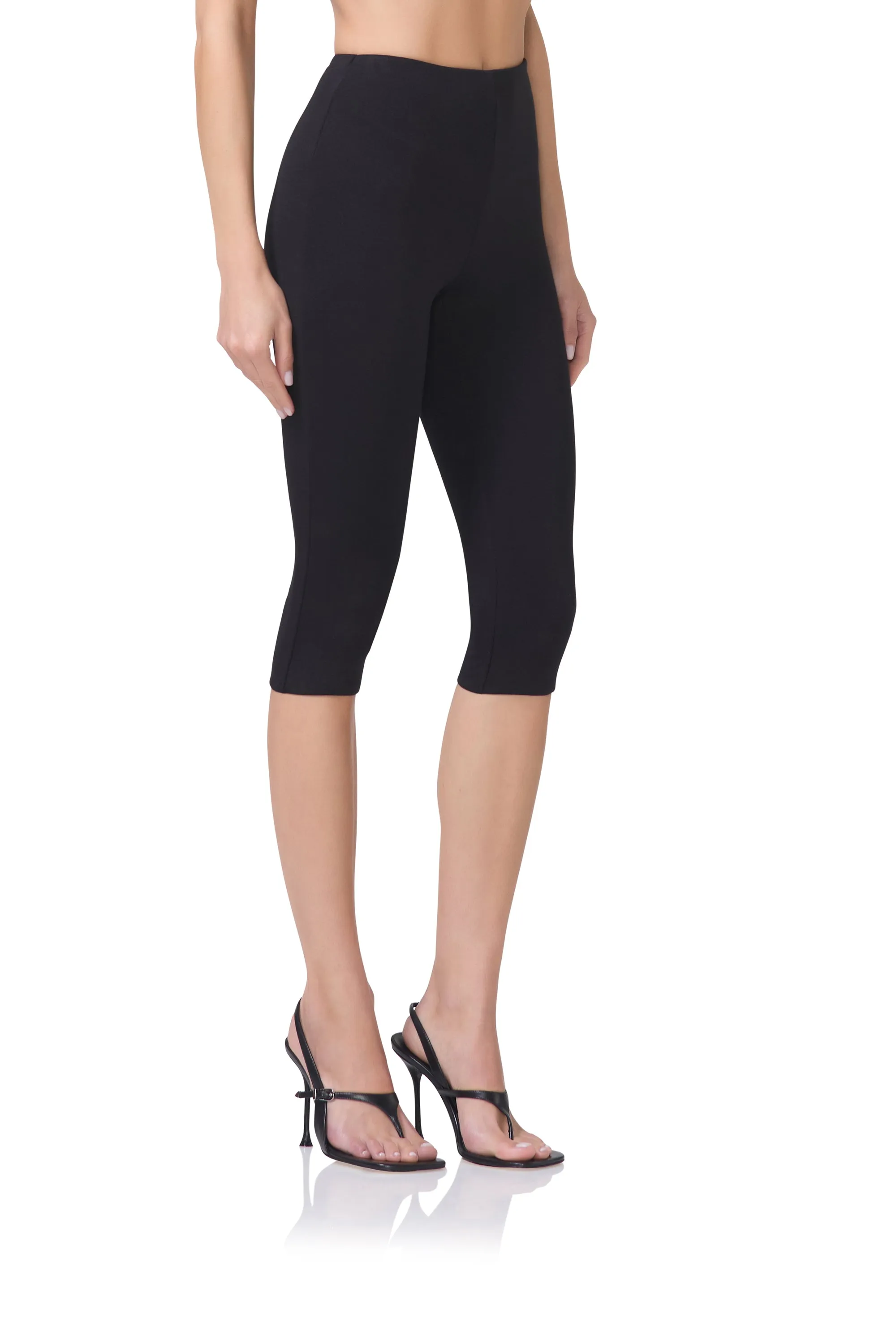 Ettie Capri Legging - Noir Breath Friendly Classic Cut