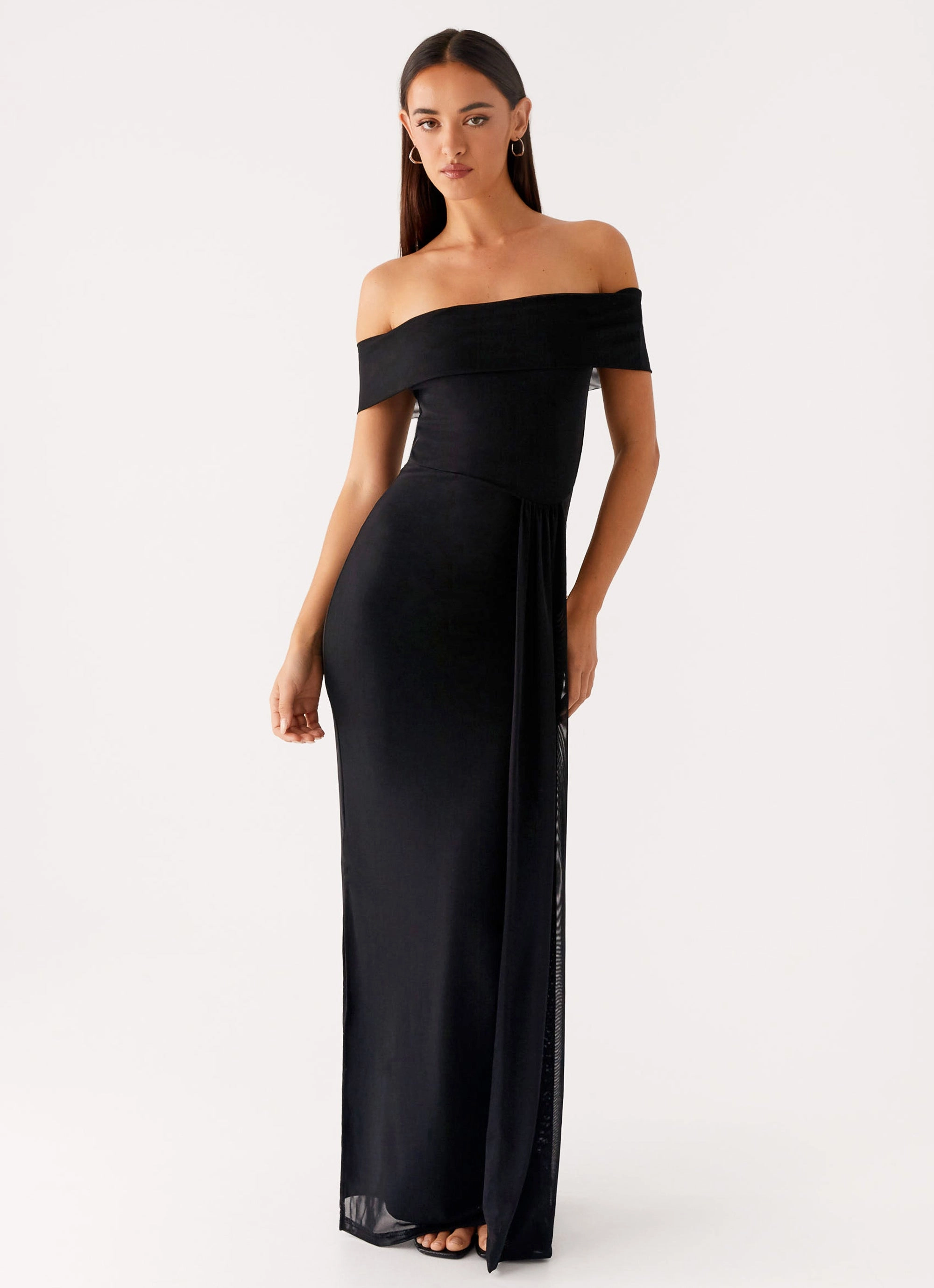 Aileen Maxi Dress - Black Noble Glow Glossy Detail