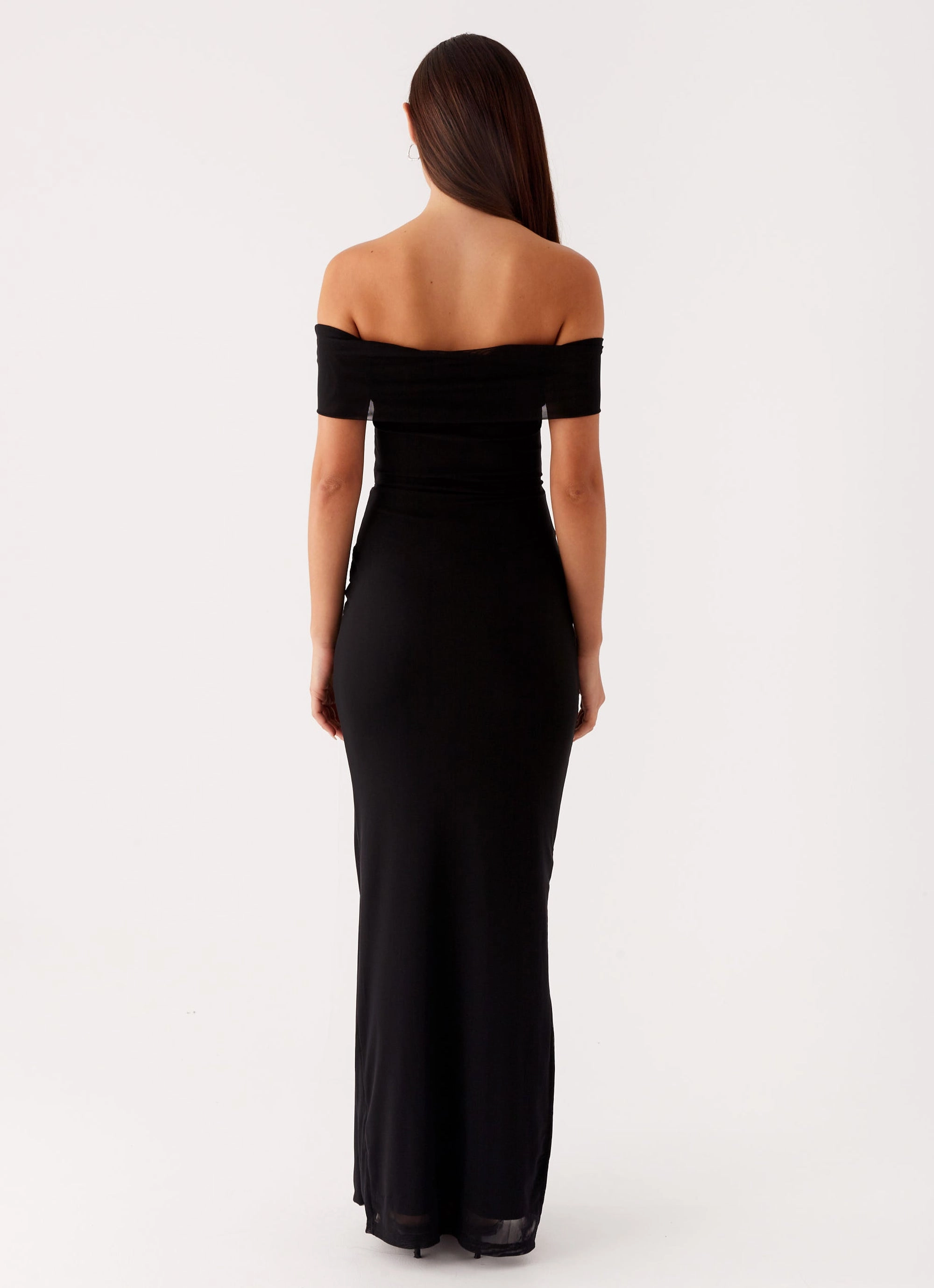 Smooth Surface Aileen Maxi Dress - Black