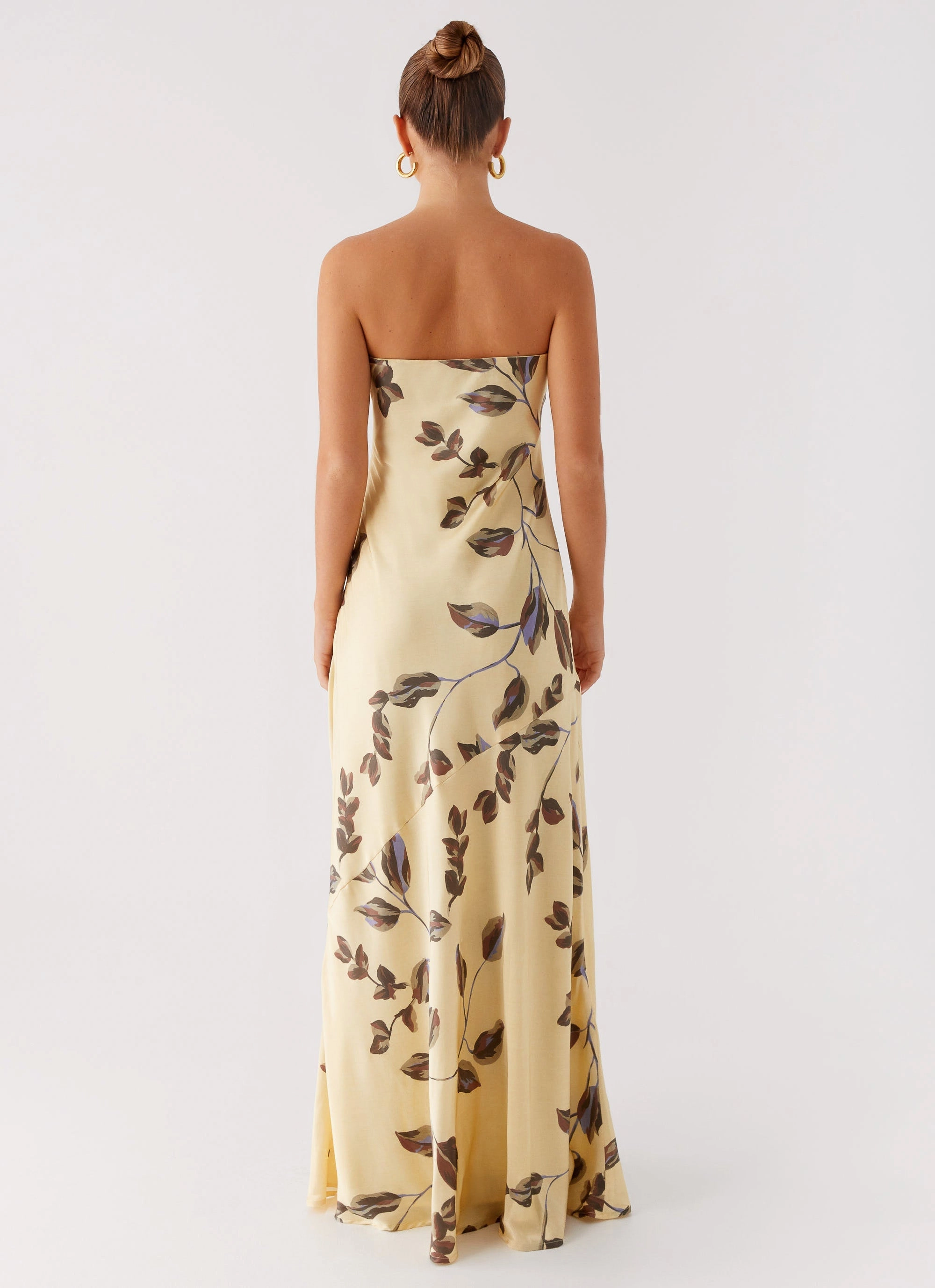 Fresh Look Pure Stitch Alisa Strapless Maxi Dress - Buttercream Bliss