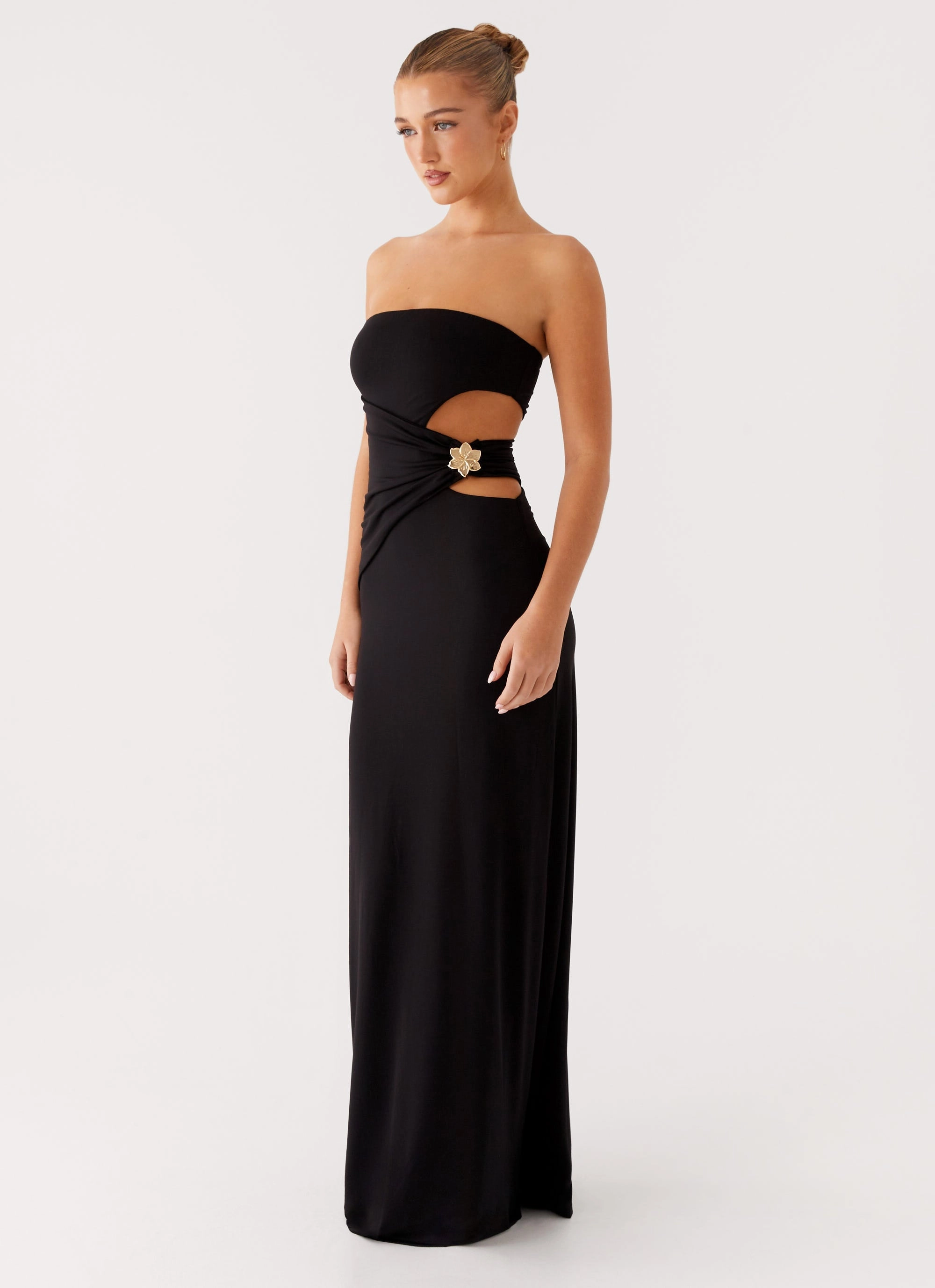 Anetta Maxi Dress - Black Movement Friendly Smooth-Lining