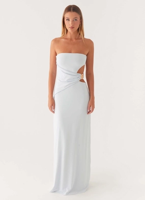 Anetta Maxi Dress - Pale Blue Layered Fit Subtle Texture