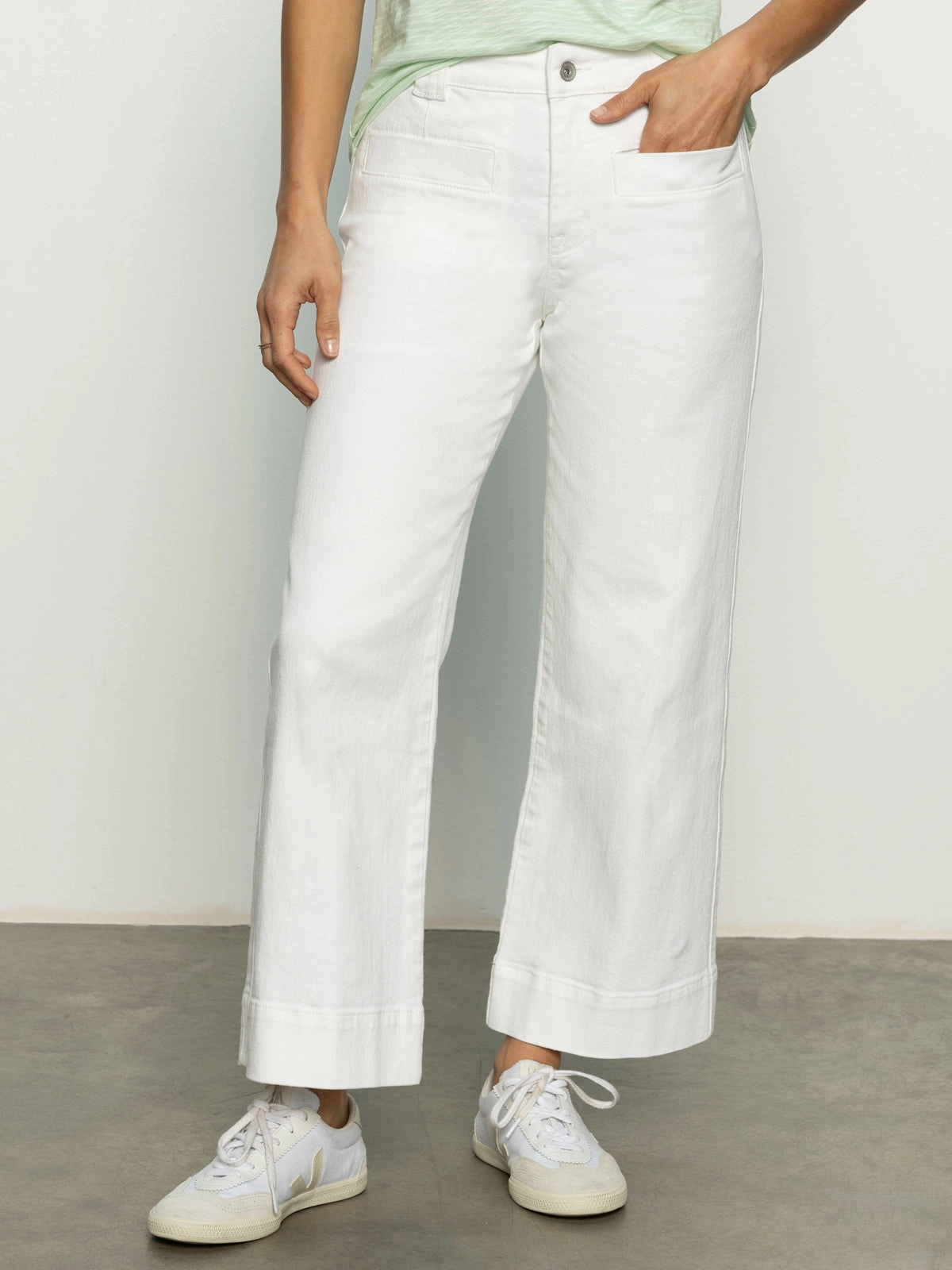 Voyage Standard High Rise Crop Pant Bleached White Breathable Tank MeshLining