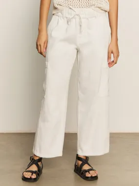Stain Release Finish ReinforcedHemline Area Standard Rise Pant Bleached White