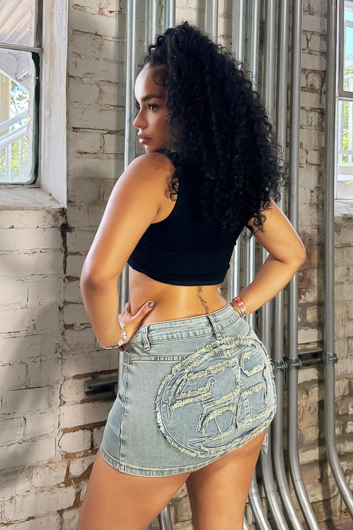 DIY project Water Repellent Finish Elise Vintage Wash 23 Patched Denim Mini Skirt