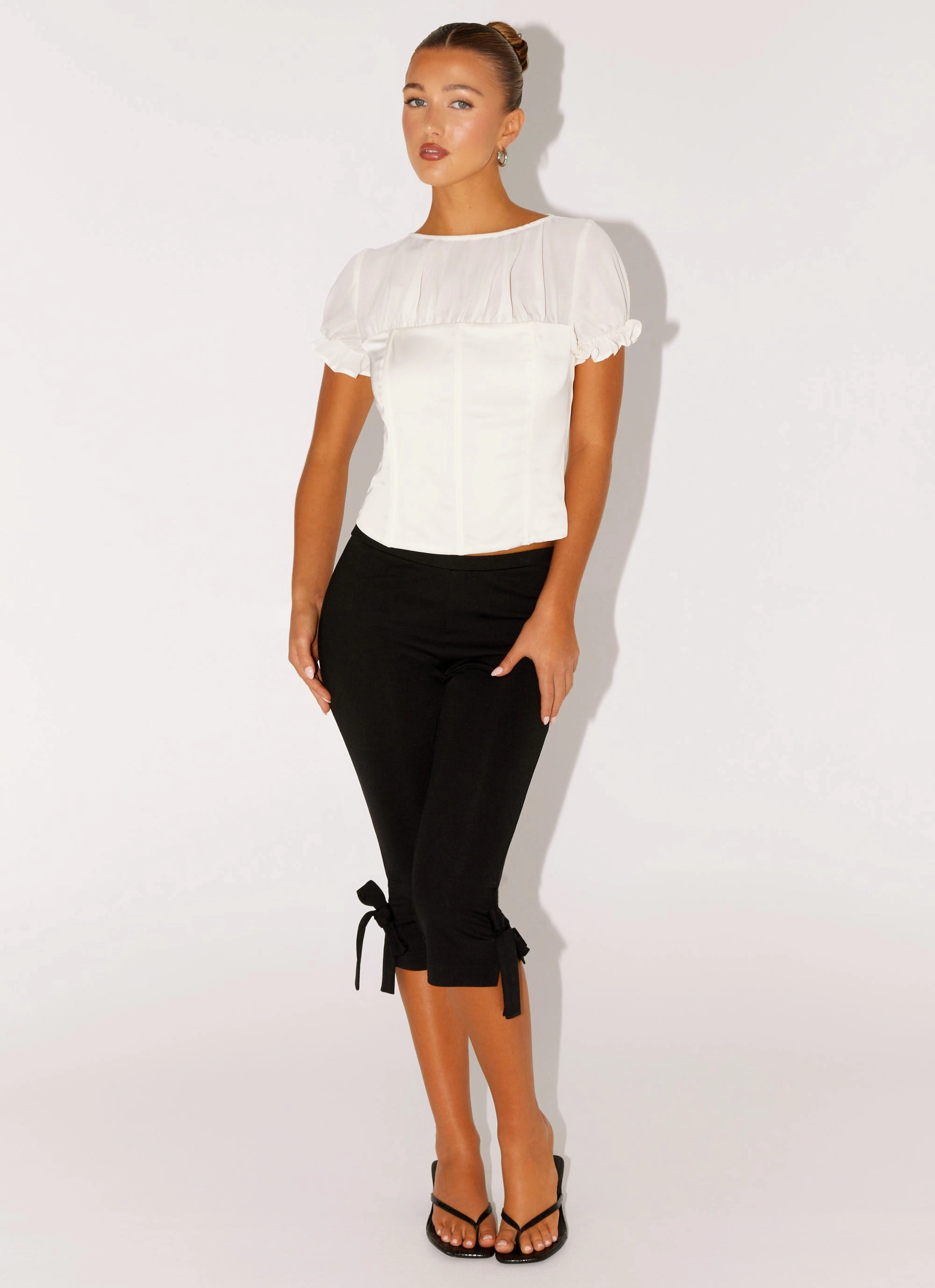 Avalee Top - Ivory MultiFunctionalPockets