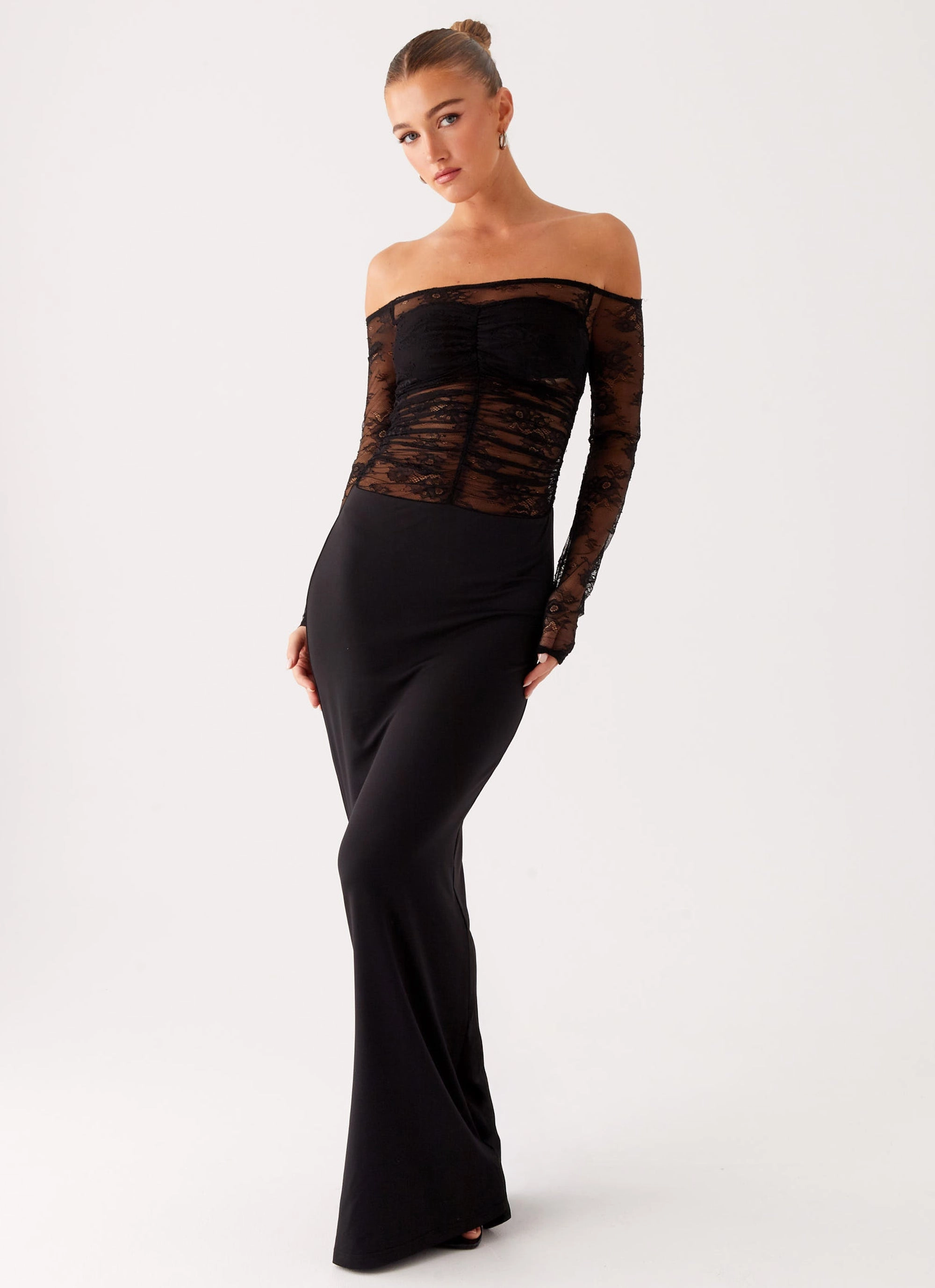 Avi Maxi Dress - Black Shiny surface