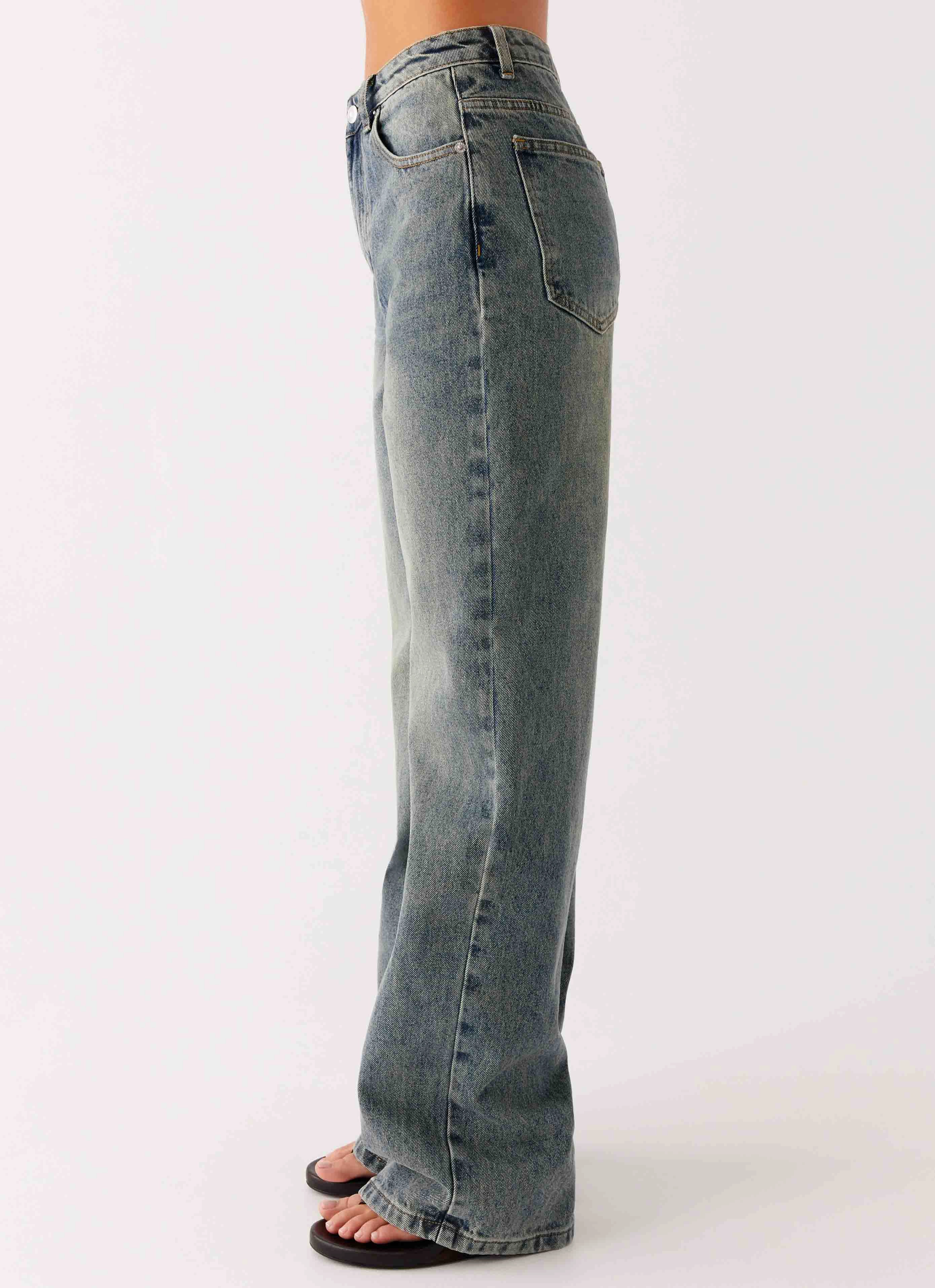 Back Again Straight Leg Denim Jeans - Dirty Wash Cozy Layer AntibacterialCoating
