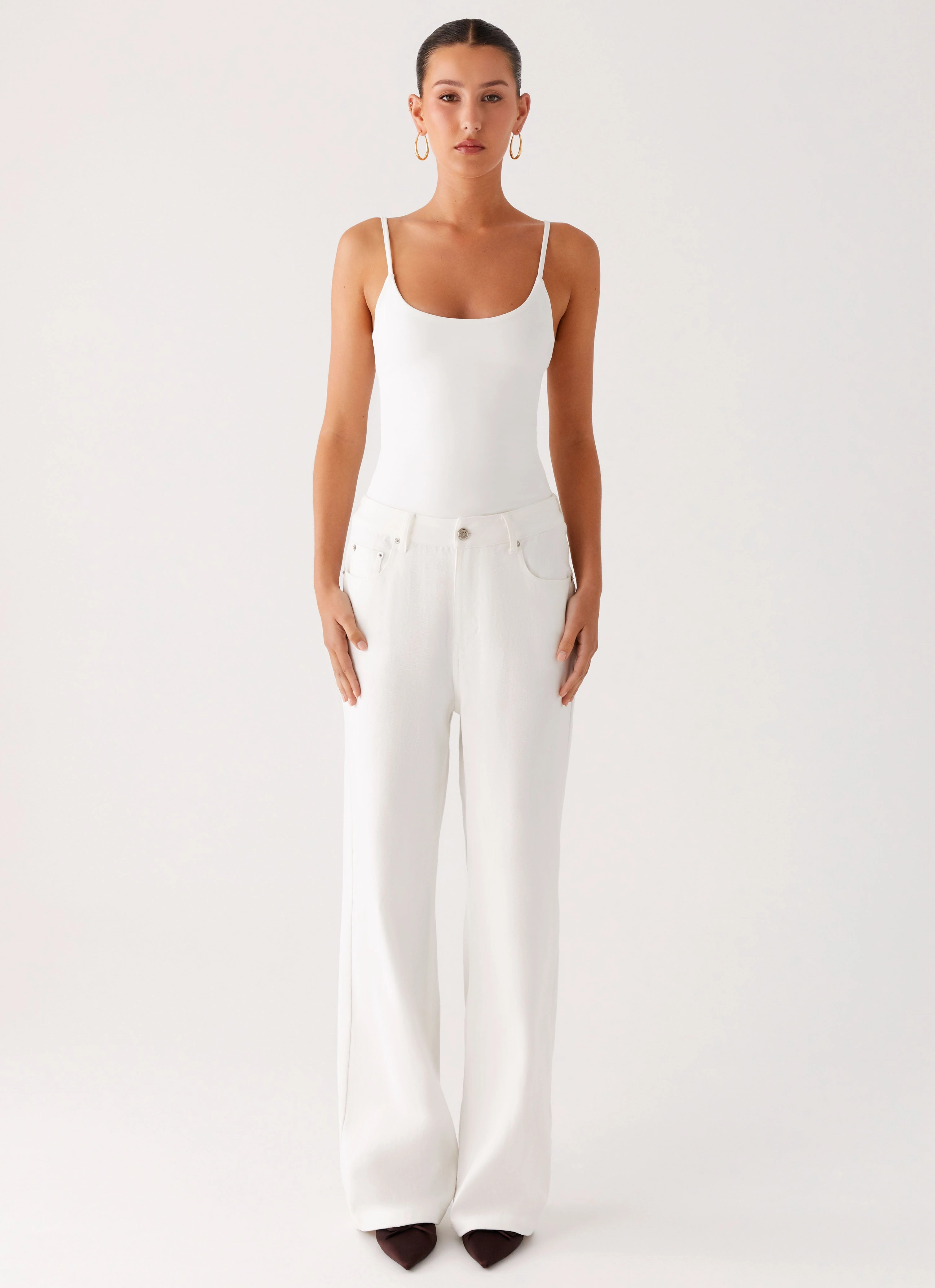 Back Again Straight Leg Denim Jeans - White Trend Setter Home Comfort Unfaded Hemline