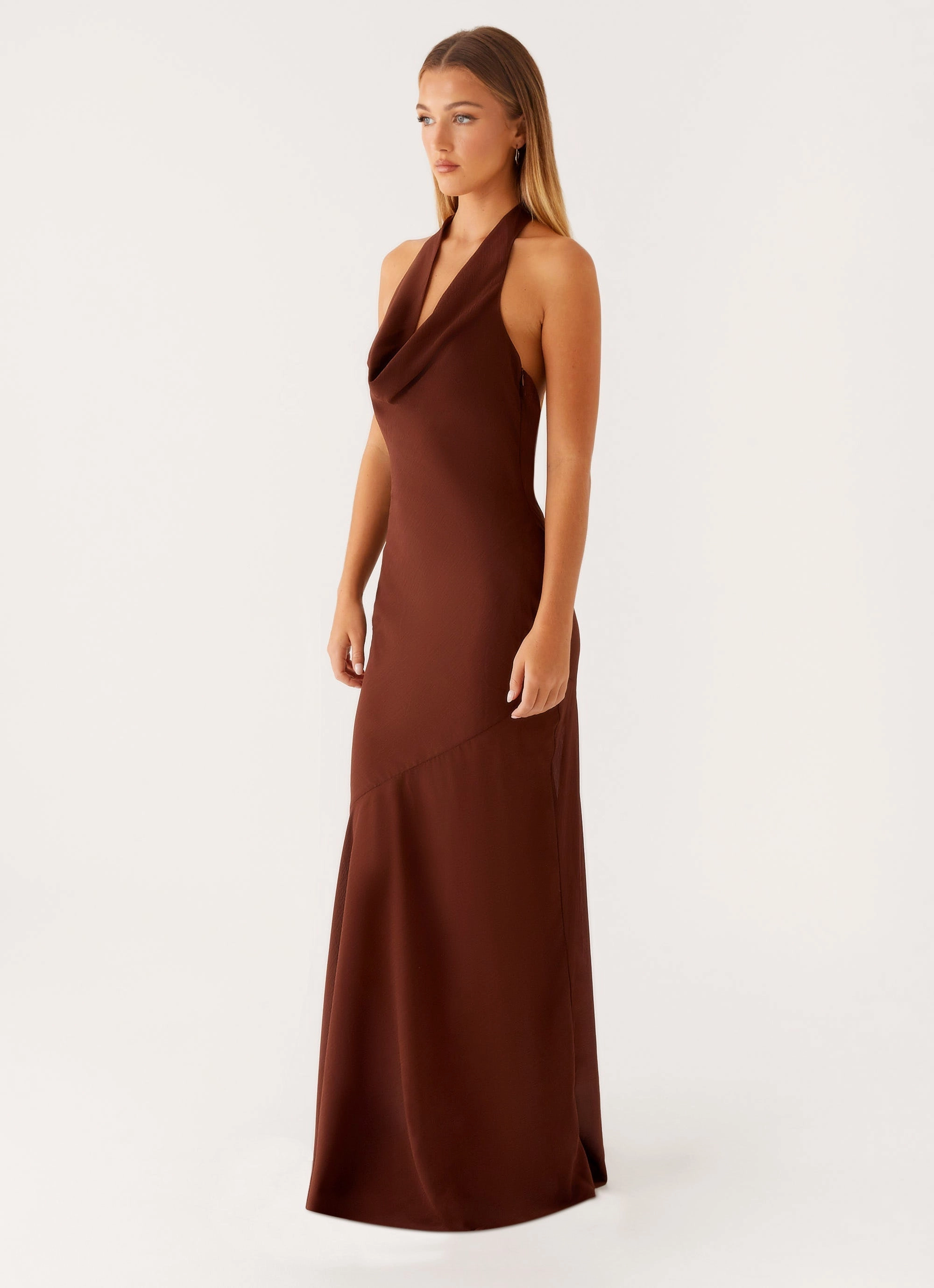 Timeless elegance Calm Finish Sullivan Maxi Dress - Chocolate