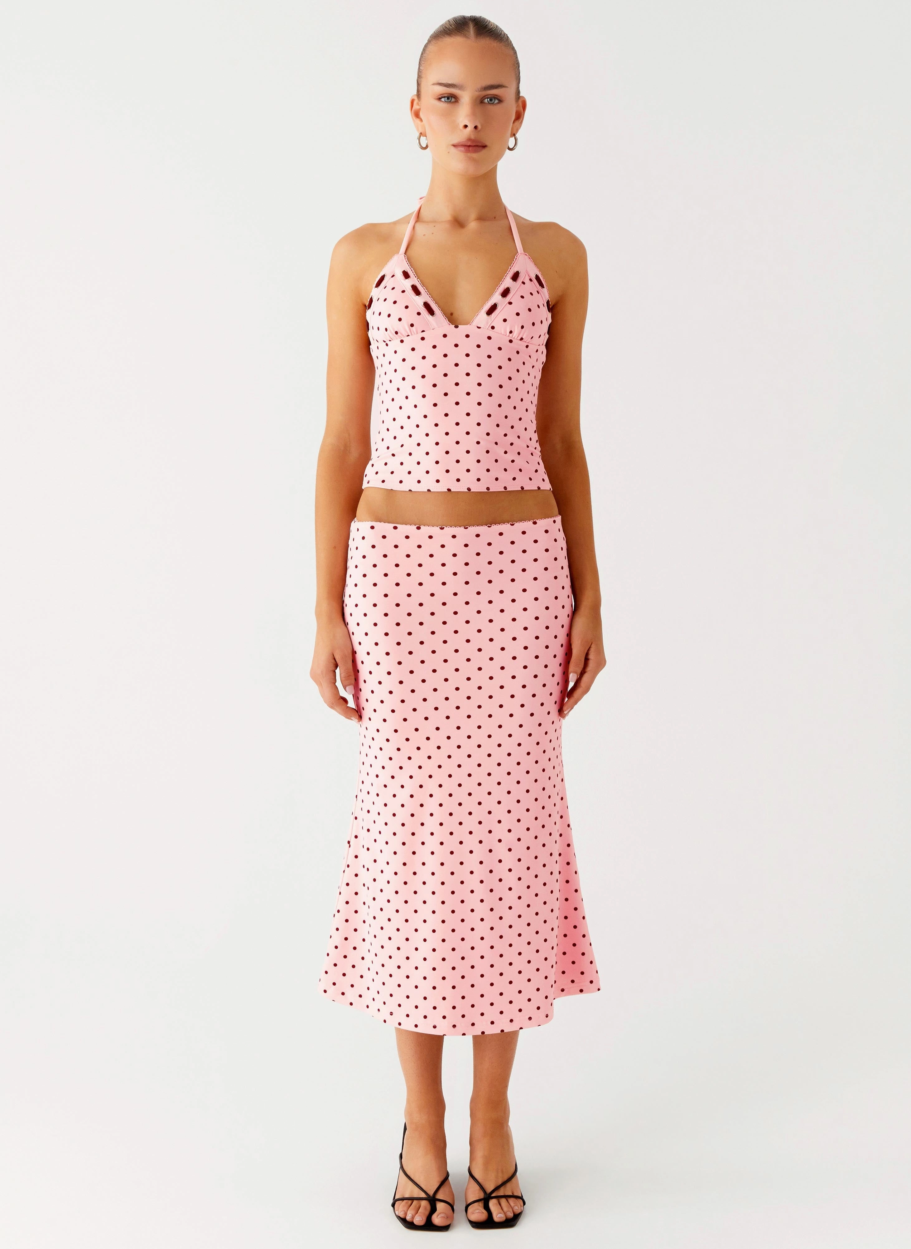 Tagless Design Classic Elegance Bahama Low Rise Midi Skirt - Strawberry Dot