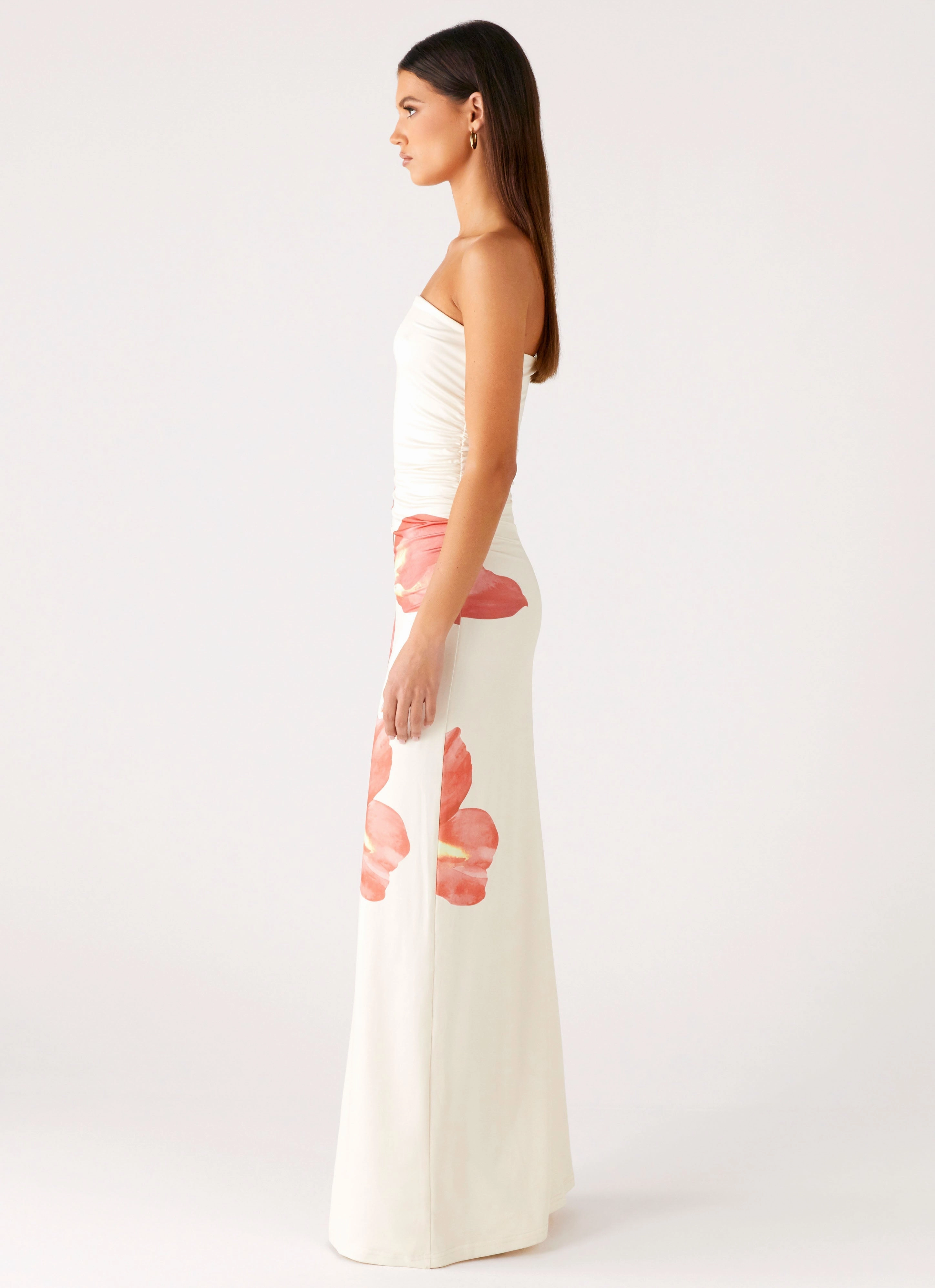Bellanca Strapless Maxi Dress - Siena Floral Everyday Look Clean Aesthetic