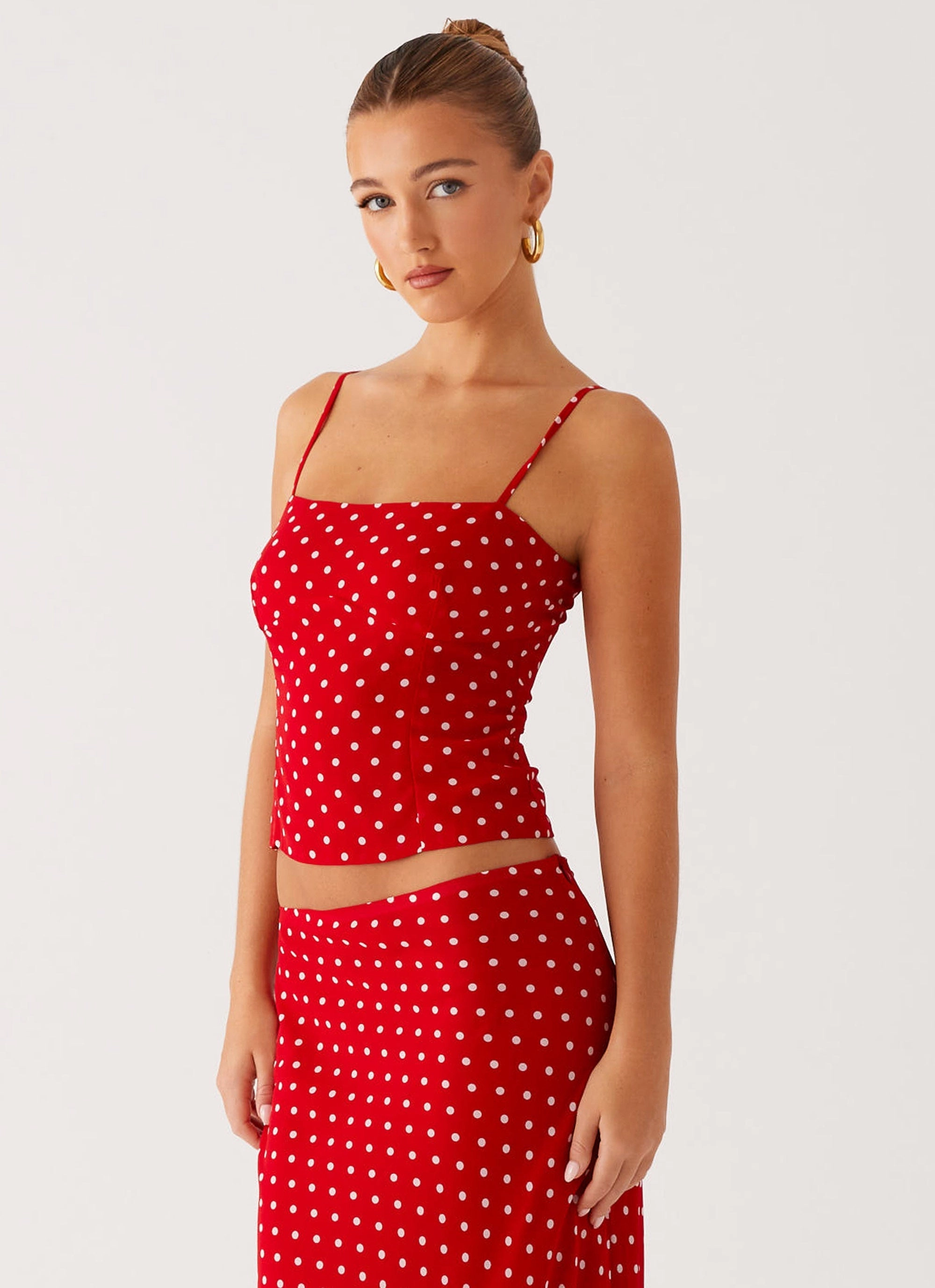 Trendy Look NeutralPalette Bendita Top - Red Polka Dot