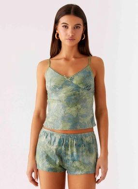WrinkleFree Finish Ajean Sequin Cami Top - Lime Blood