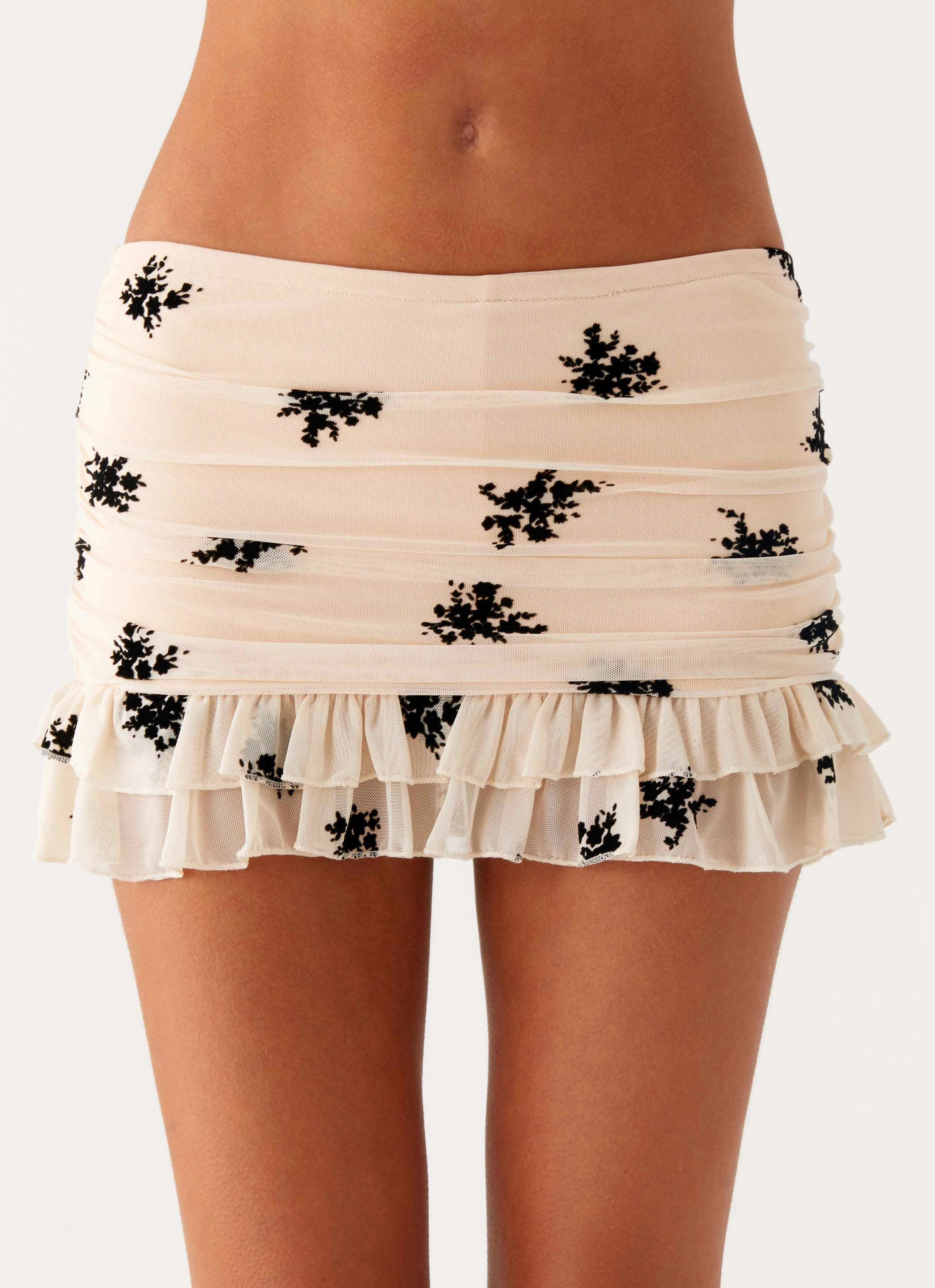 Chafe Resistant Fresh Vibe Blind Faith Flock Mini Skort - Cream