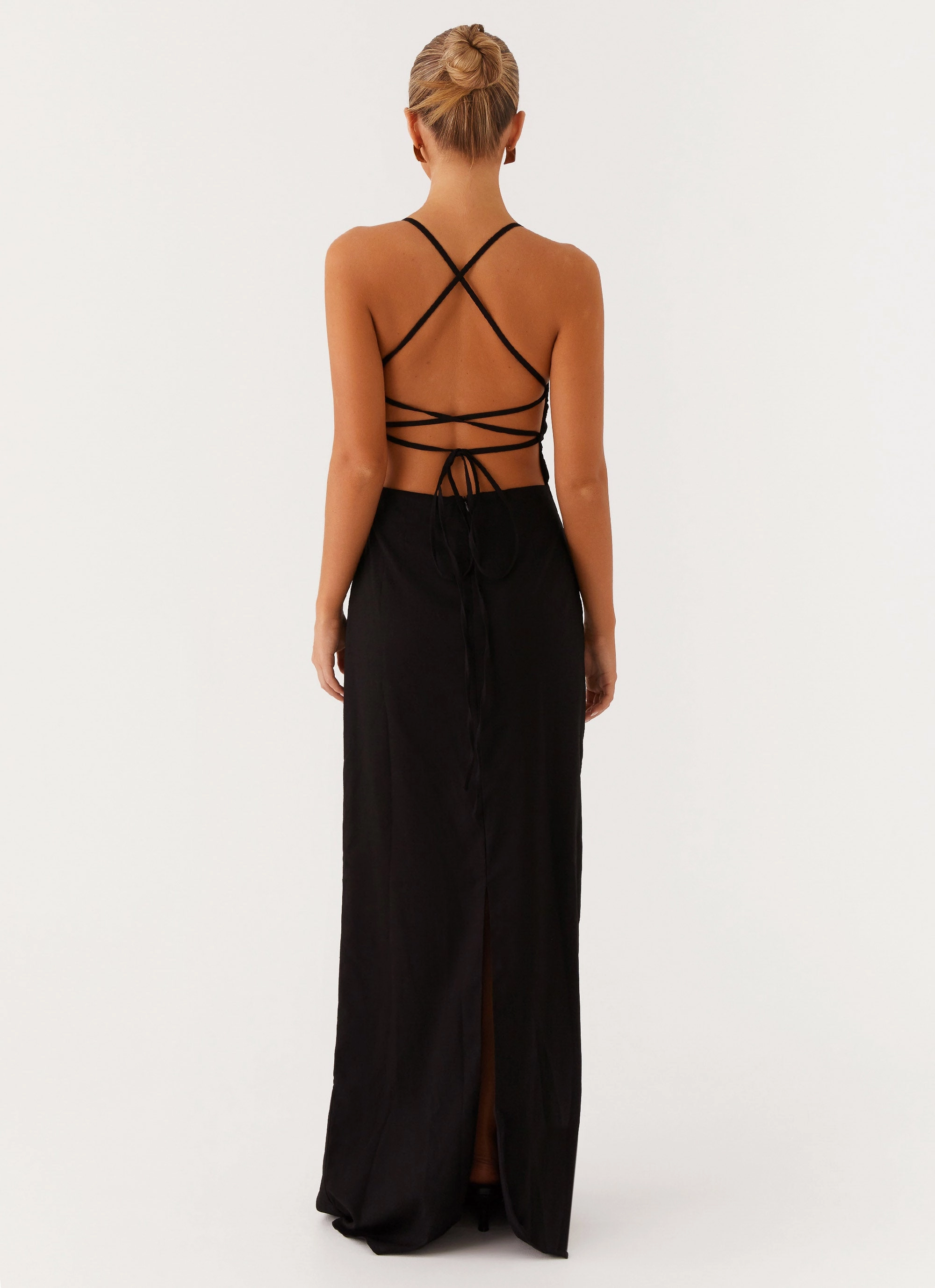 Cora Backless Maxi Dress - Black Cozy Texture