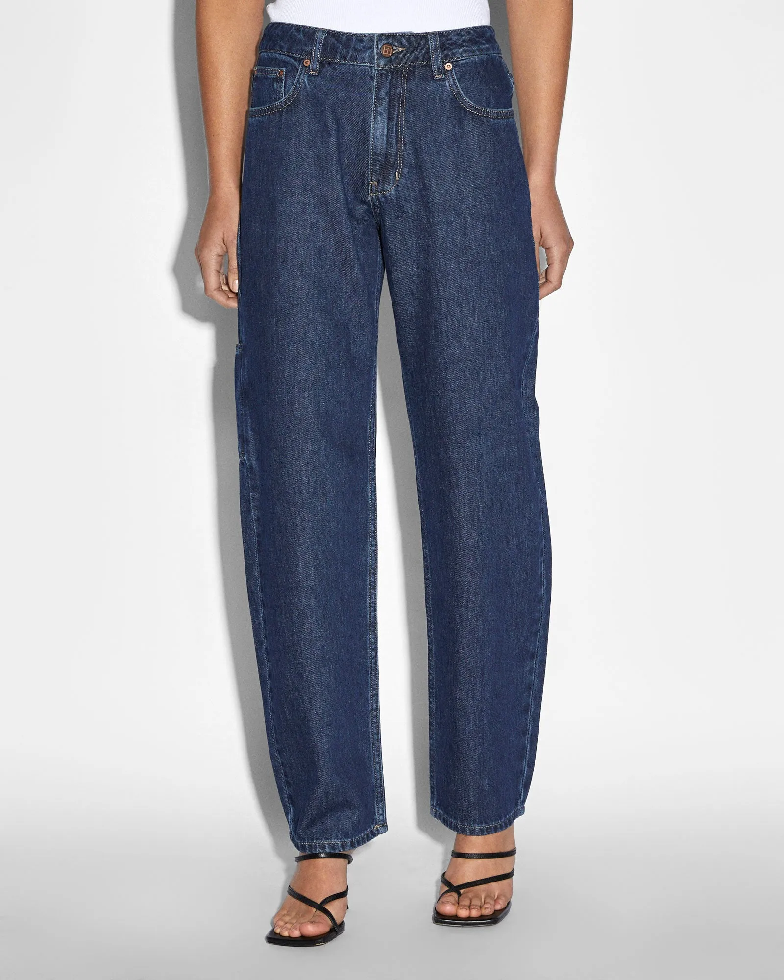 BROOKLYN CARPENTER LEGACY Tailored Silhouette Sustainable Denim Production