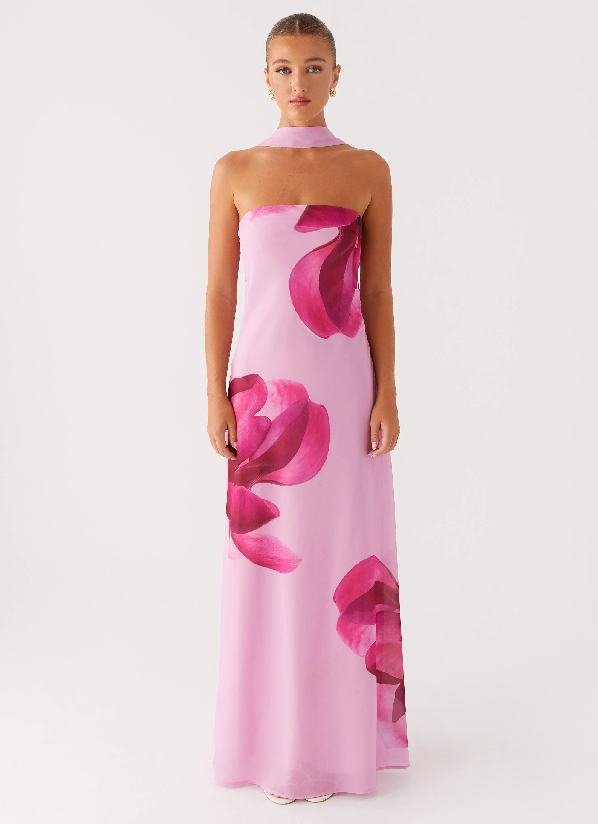 Prim Maxi Dress - Pastel Pink Satin Glow Summer Wardrobe