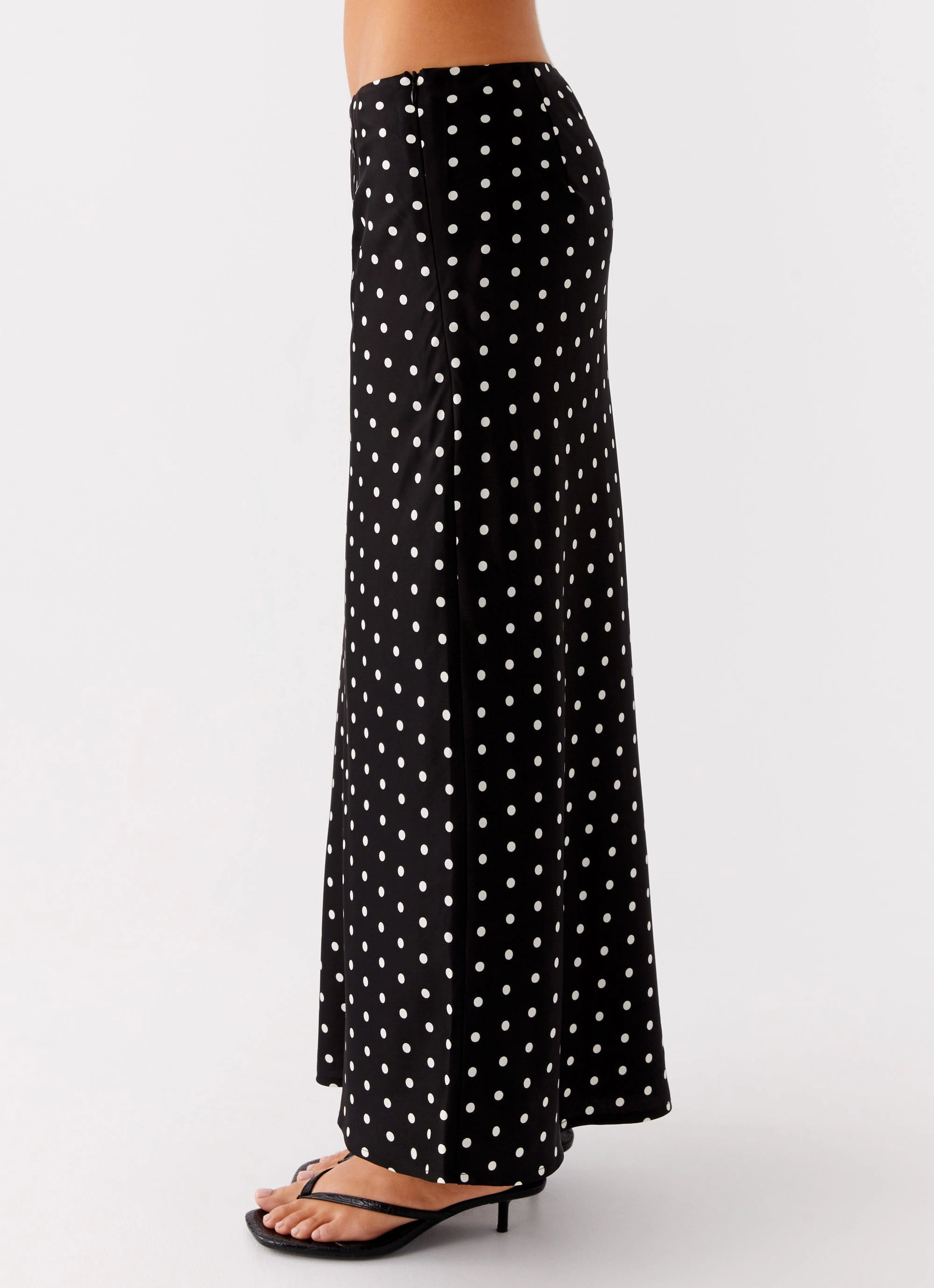Breanne Midi Skirt - Black Polka Dot Daily Mood Luxury Feel