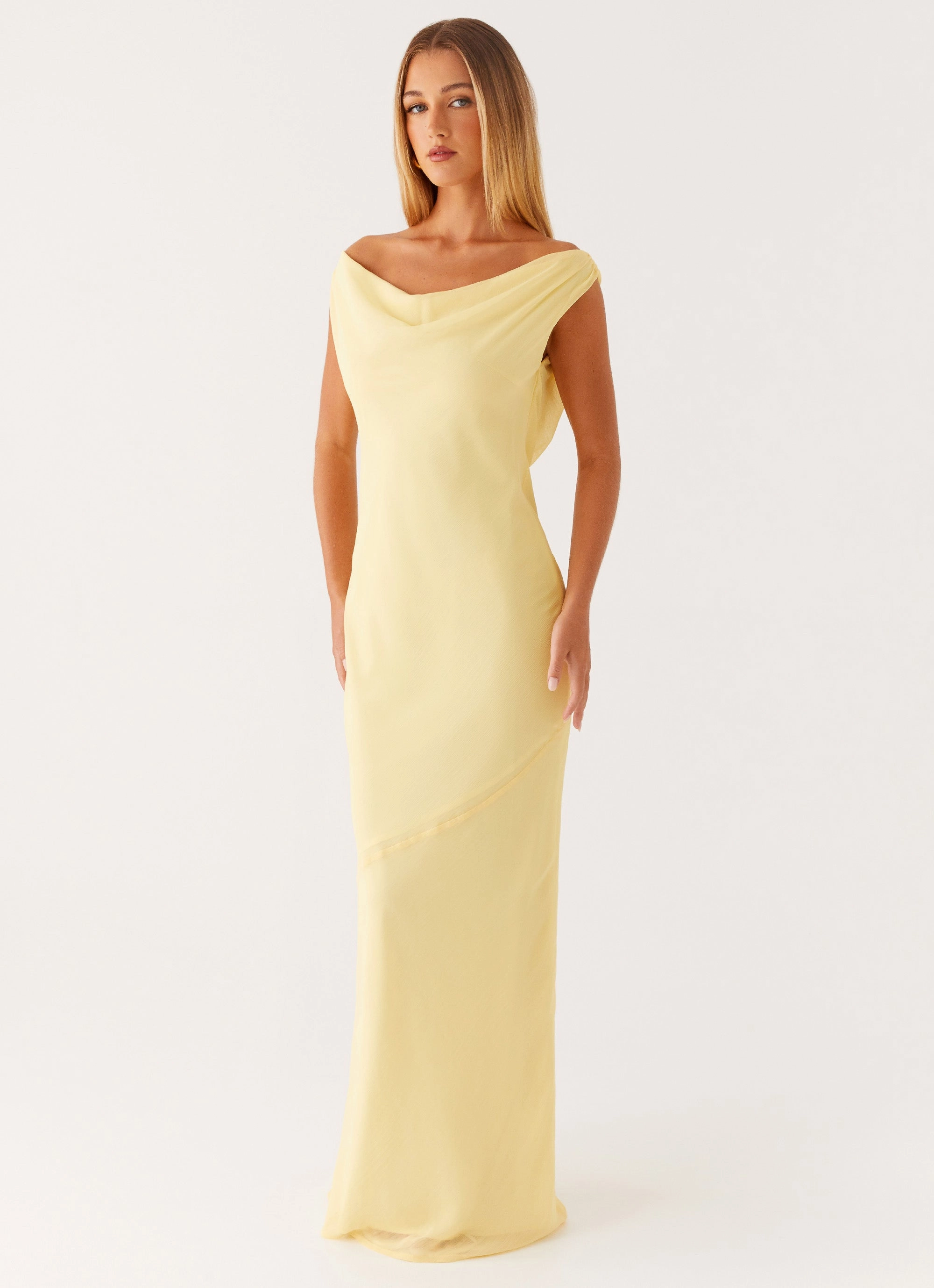 Lace Accent Fashion Essential Brittany Chiffon Maxi Dress - Pastel Yellow