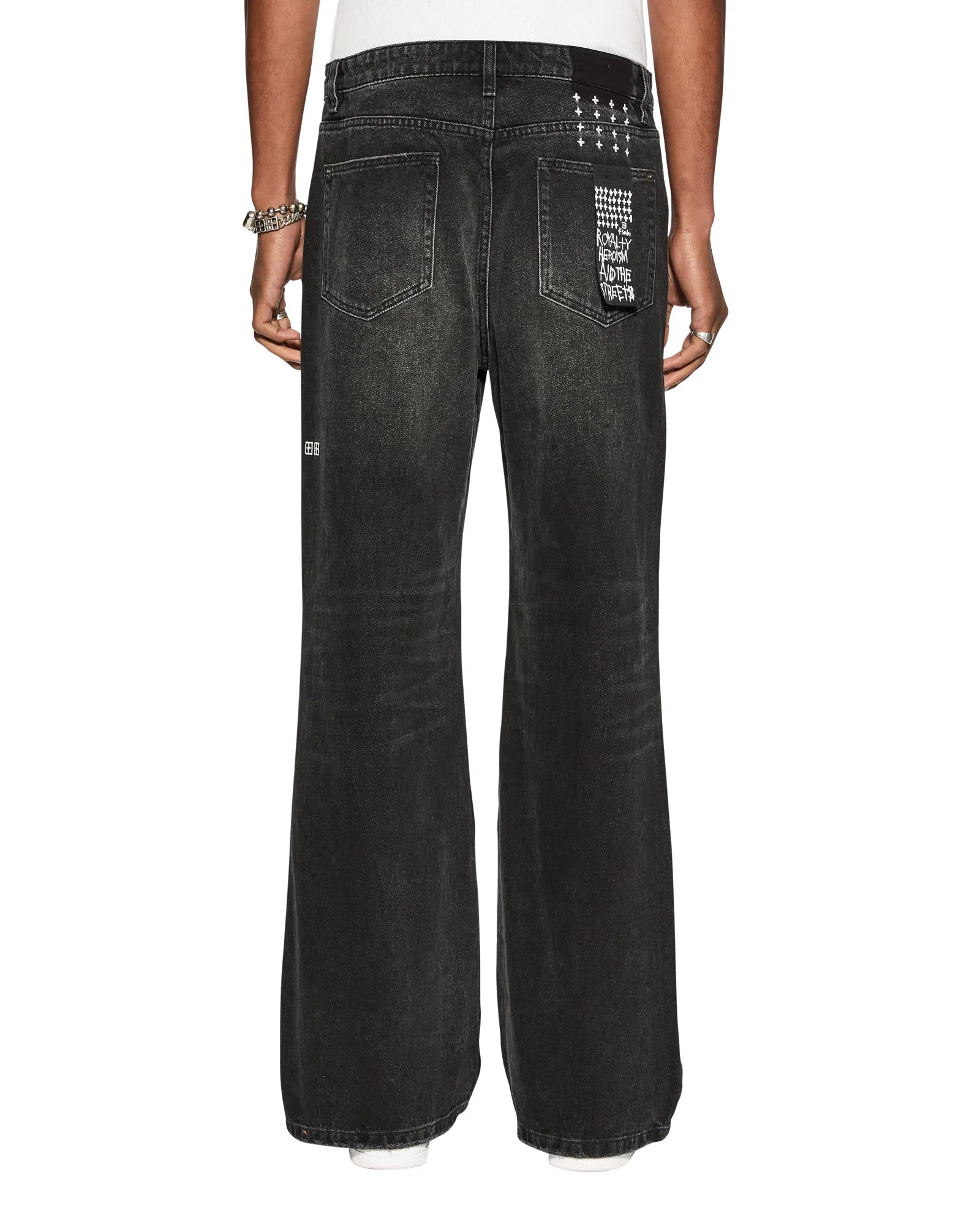 Casual Movement BRONKO EMBLEM BLACK