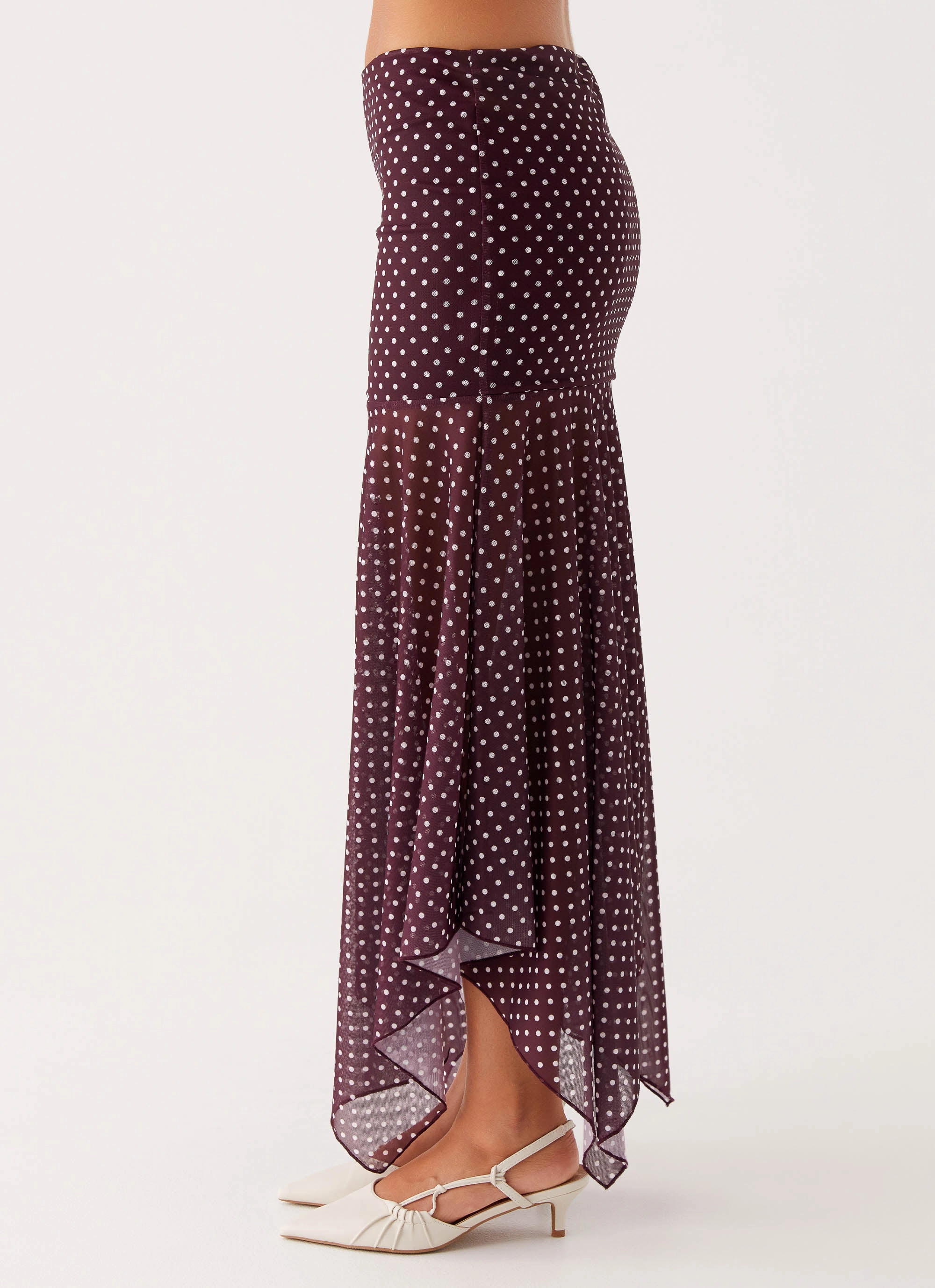 Buffy Maxi Skirt - Burgundy Tiered hem yoga session