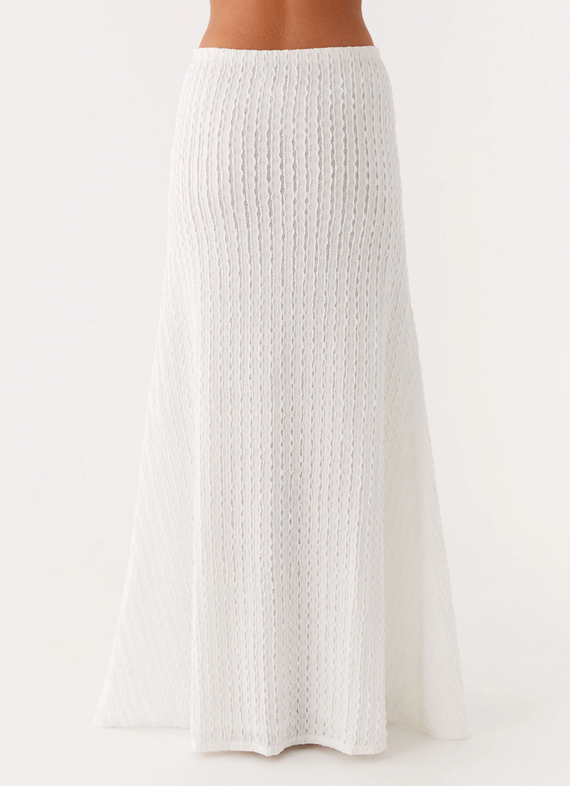 Clovelly Maxi Skirt - White Glamorous Appeal