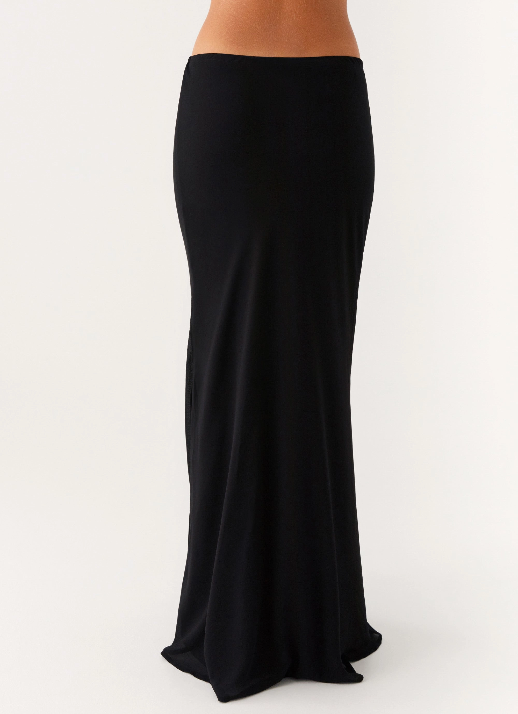 Minimal Touch Leg Elongating Canyon Chiffon Maxi Skirt - Black