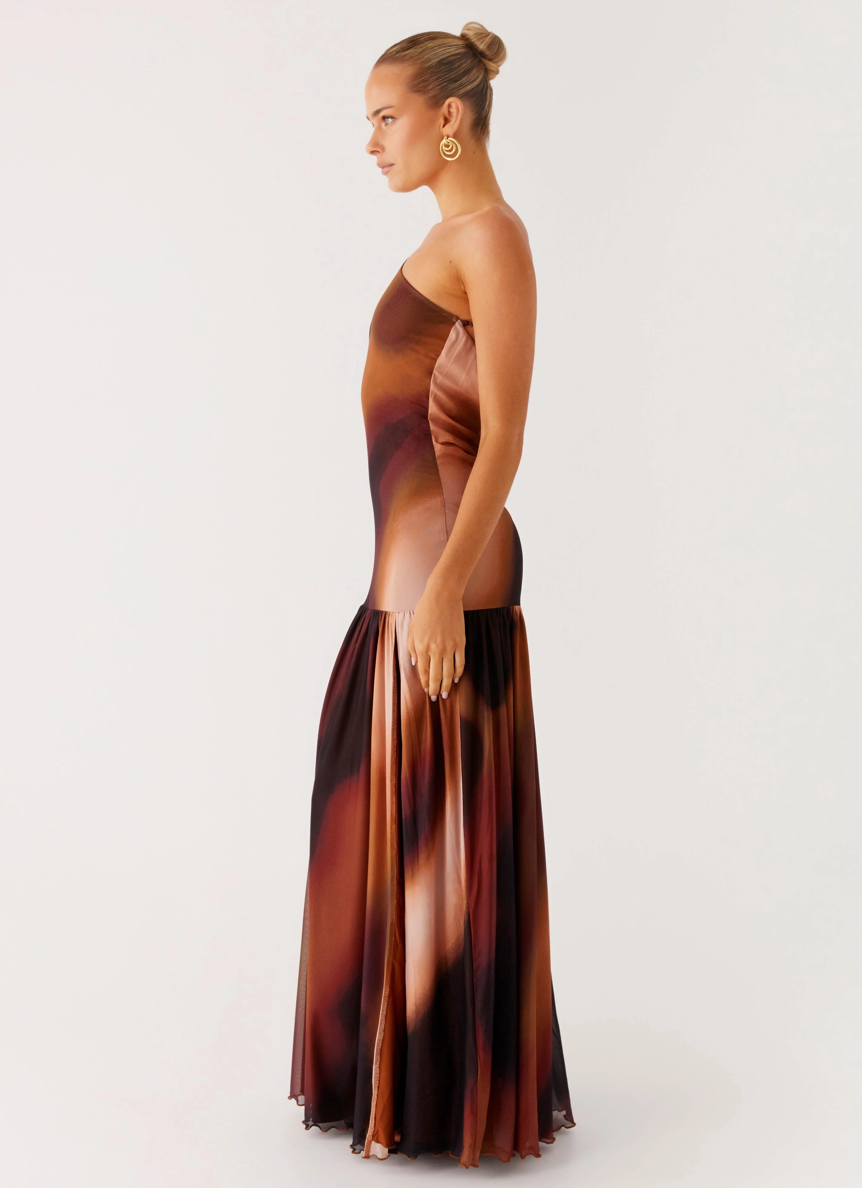 Carlina Maxi Dress - Black Gradient Seasonal Style