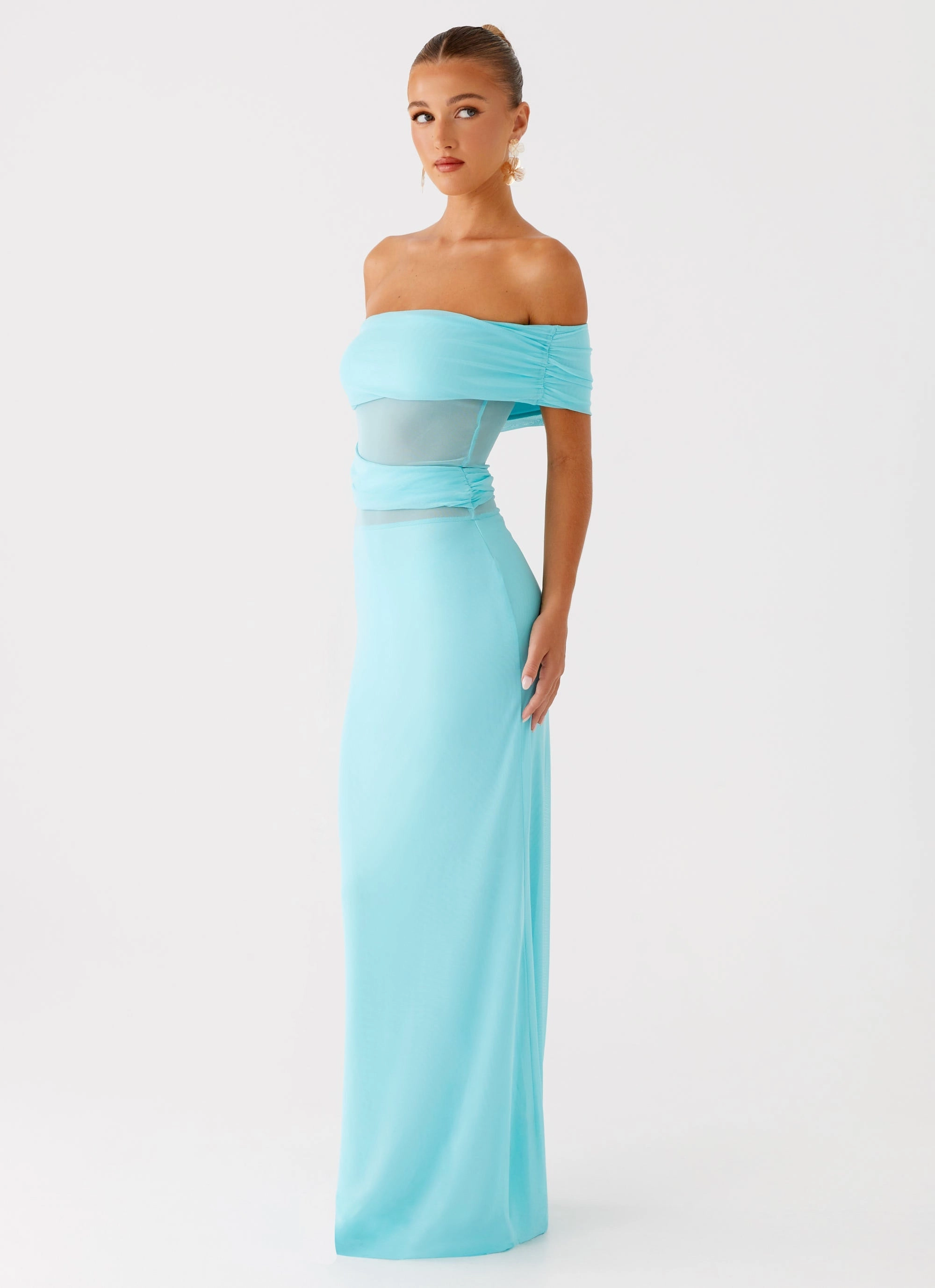 Balanced Shape Classic and Chic Lumi Maxi Dress - Turquoise