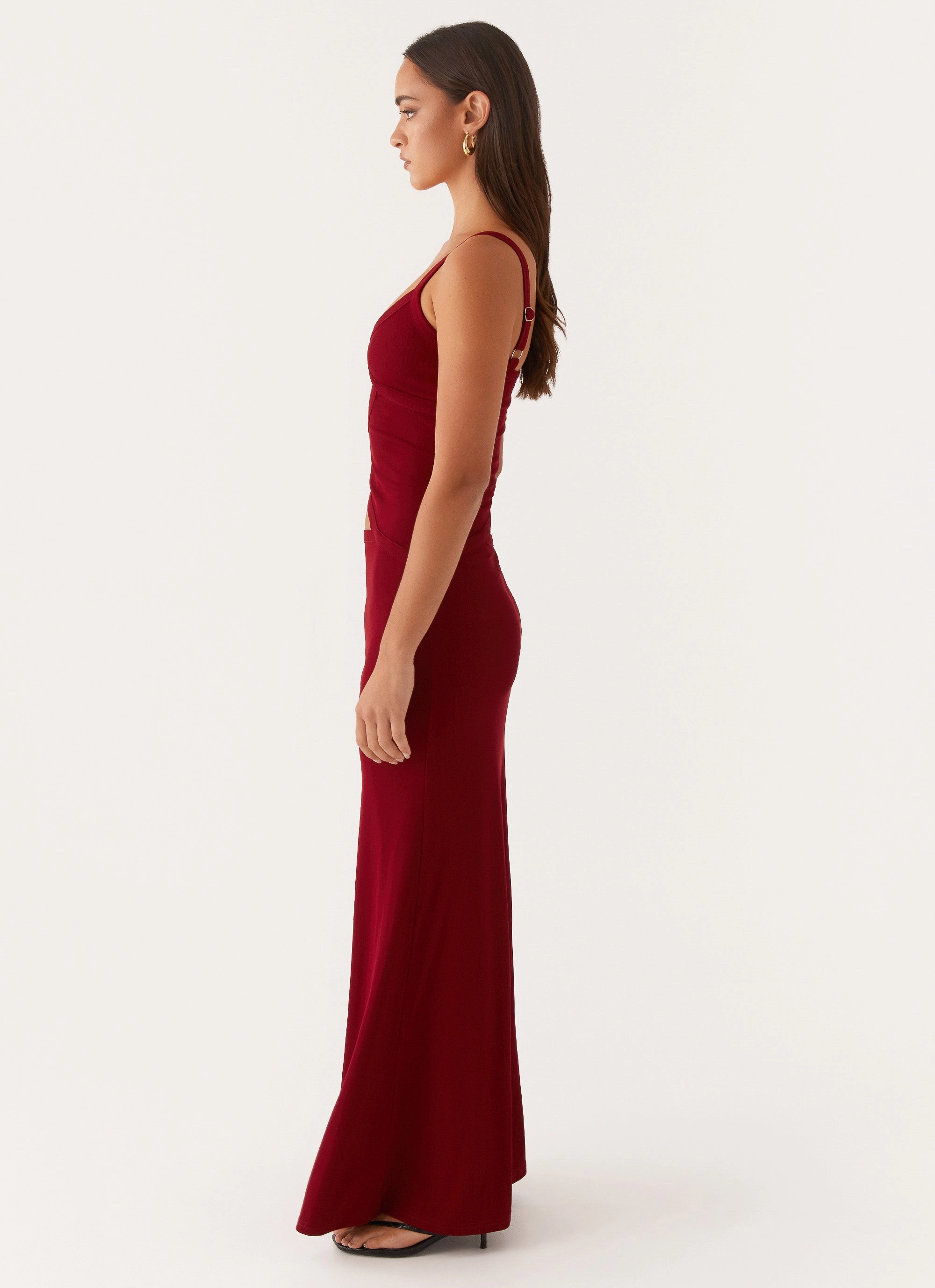 Day-To-Night Wear Elegant Motion Jocelyn Maxi Dress - Maroon