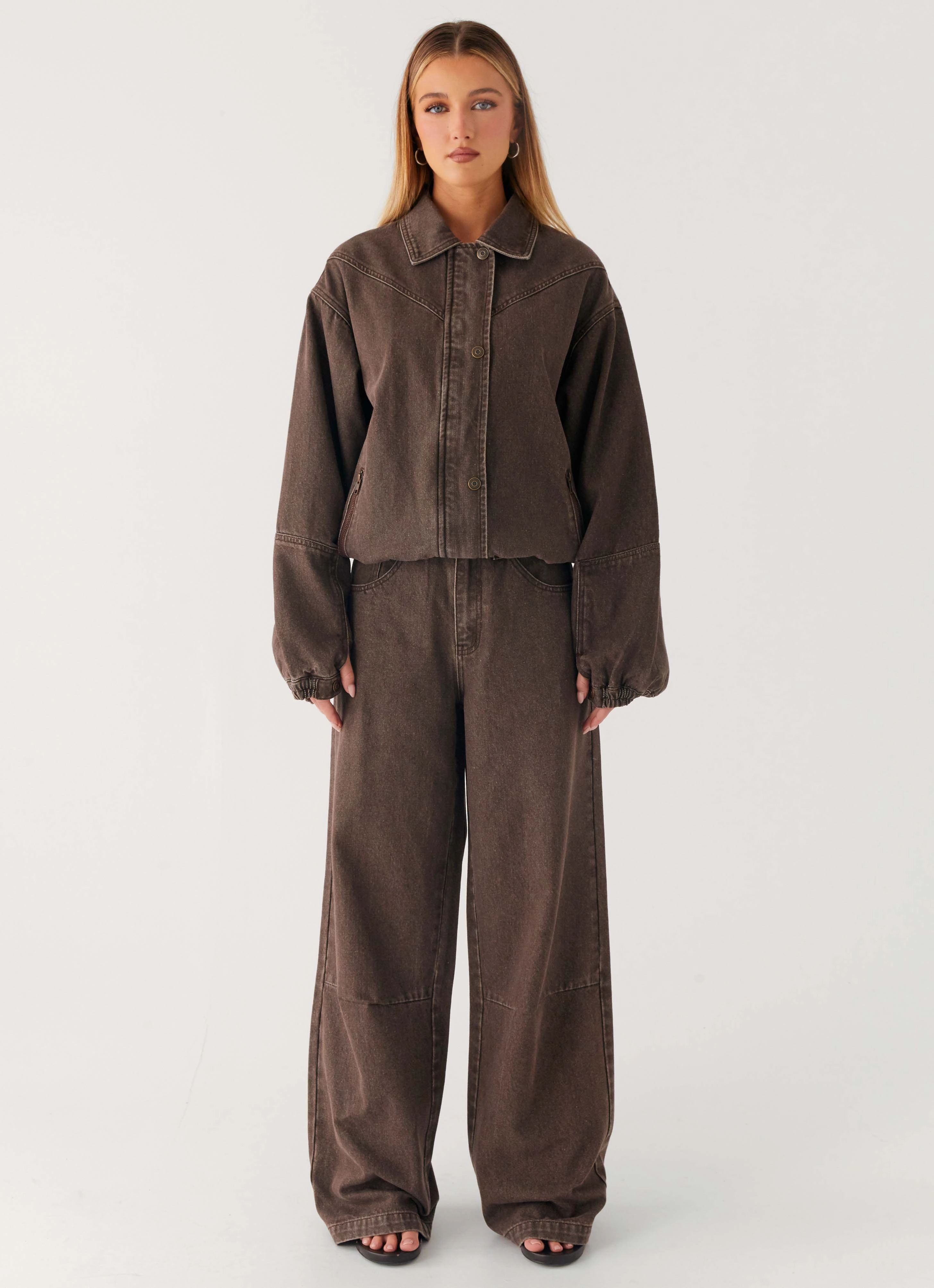 Midwest Low Rise Jeans - Light Wash Chocolate Streetwear vibe