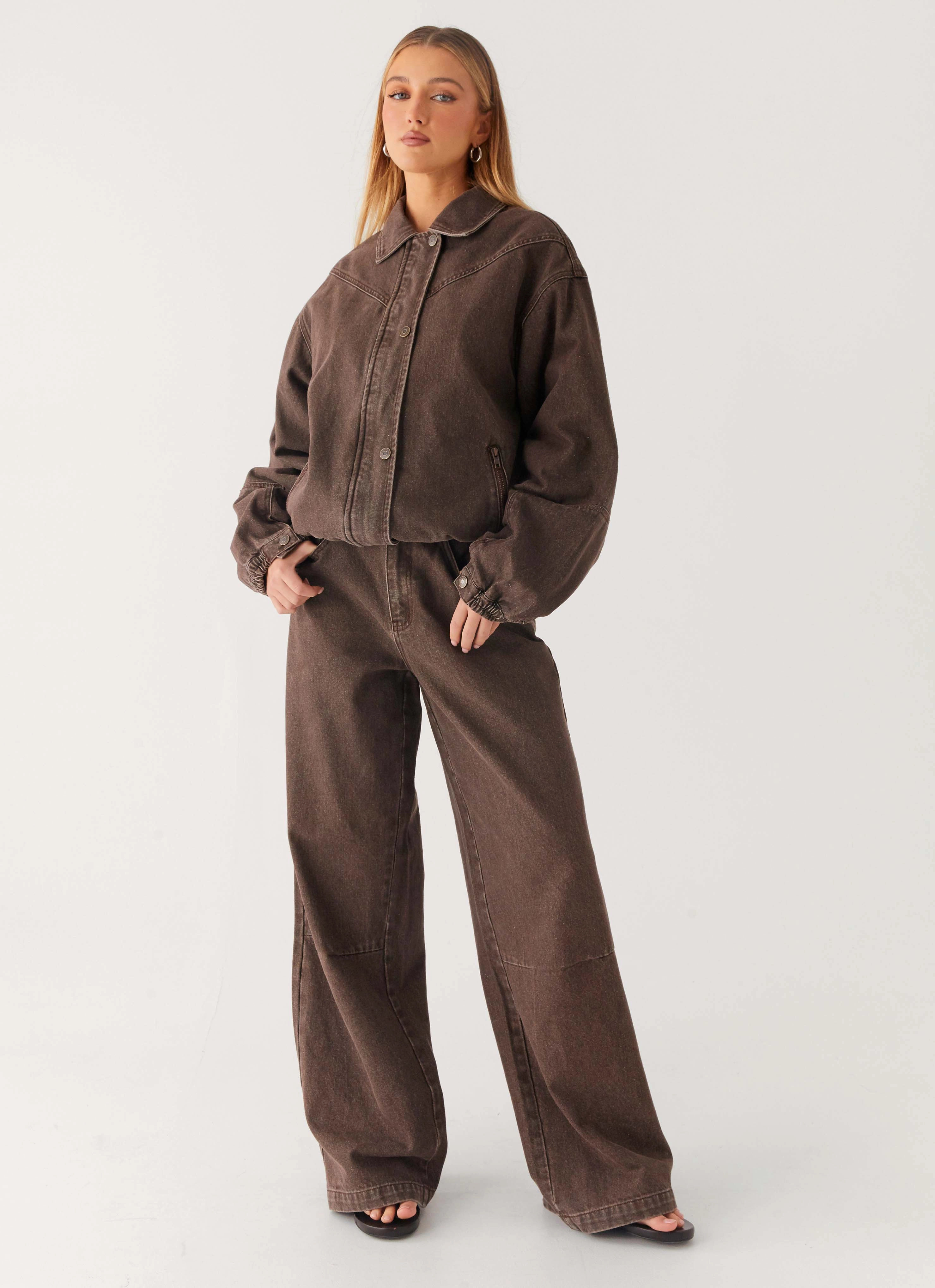 Stretch waistband SeamlessPocketDesign Midwest Low Rise Jeans - Light Wash Chocolate