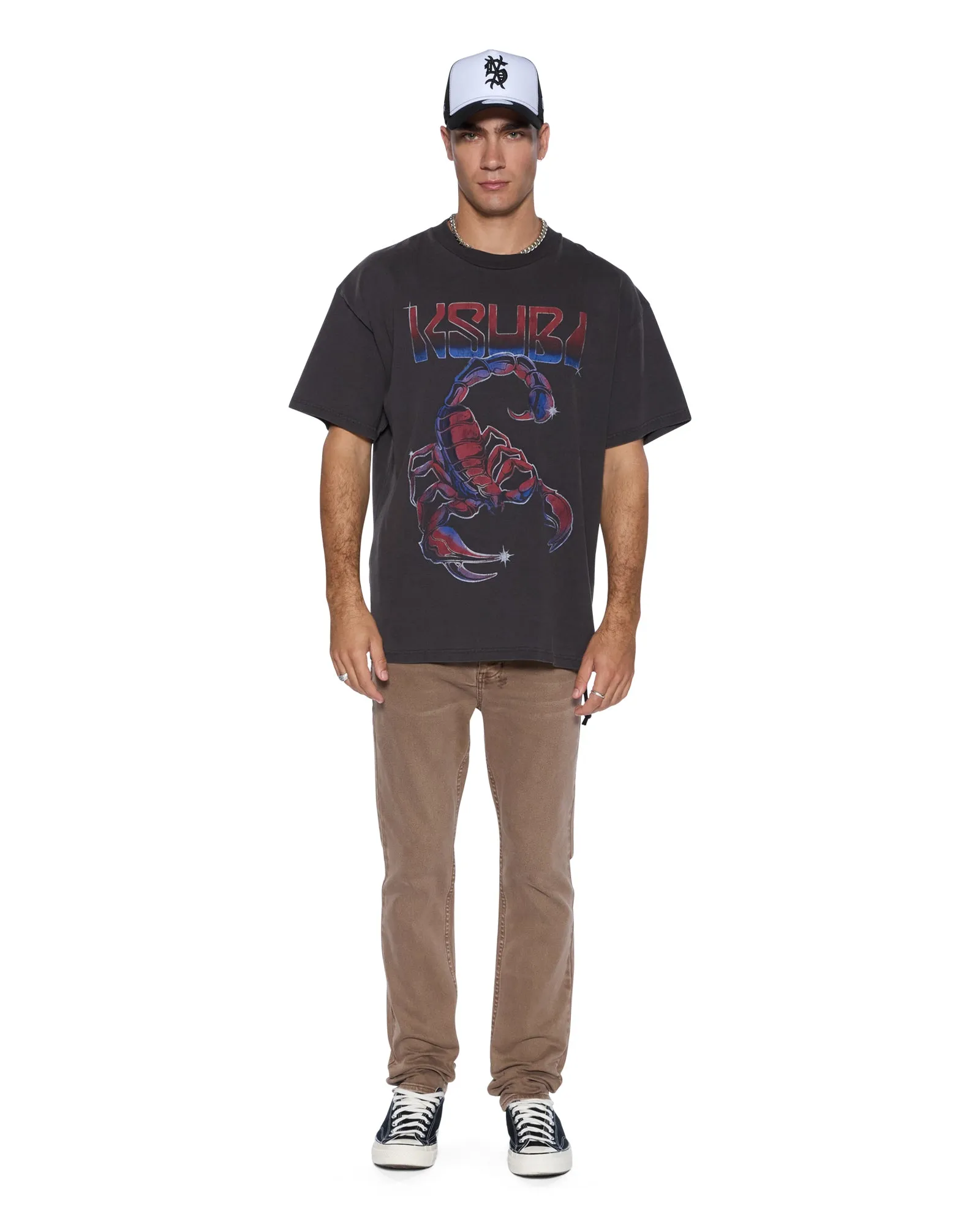 Everyday Party Look CHITCH OAK