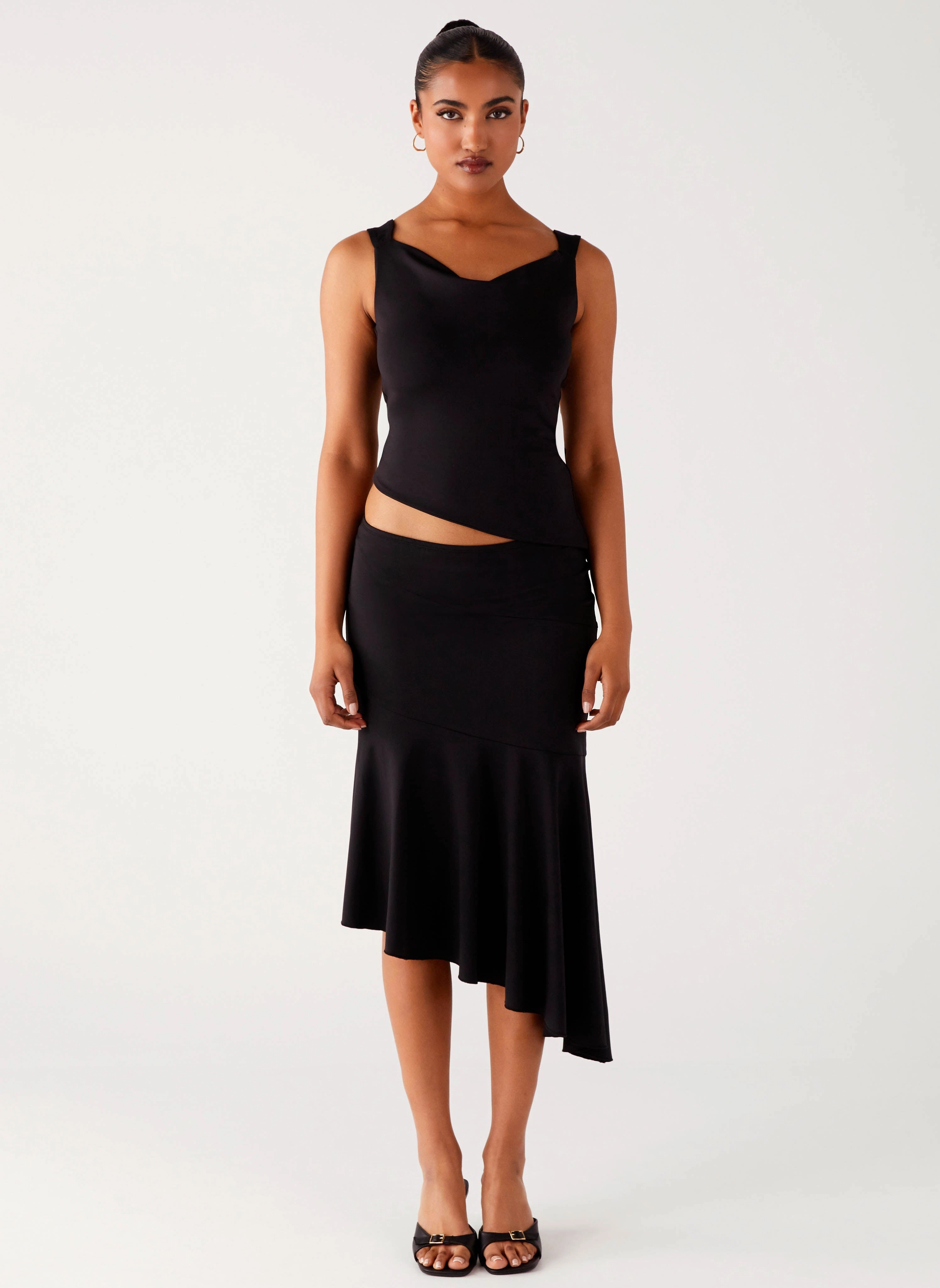 Wonderlust Midi Skirt - Black Simple Styling