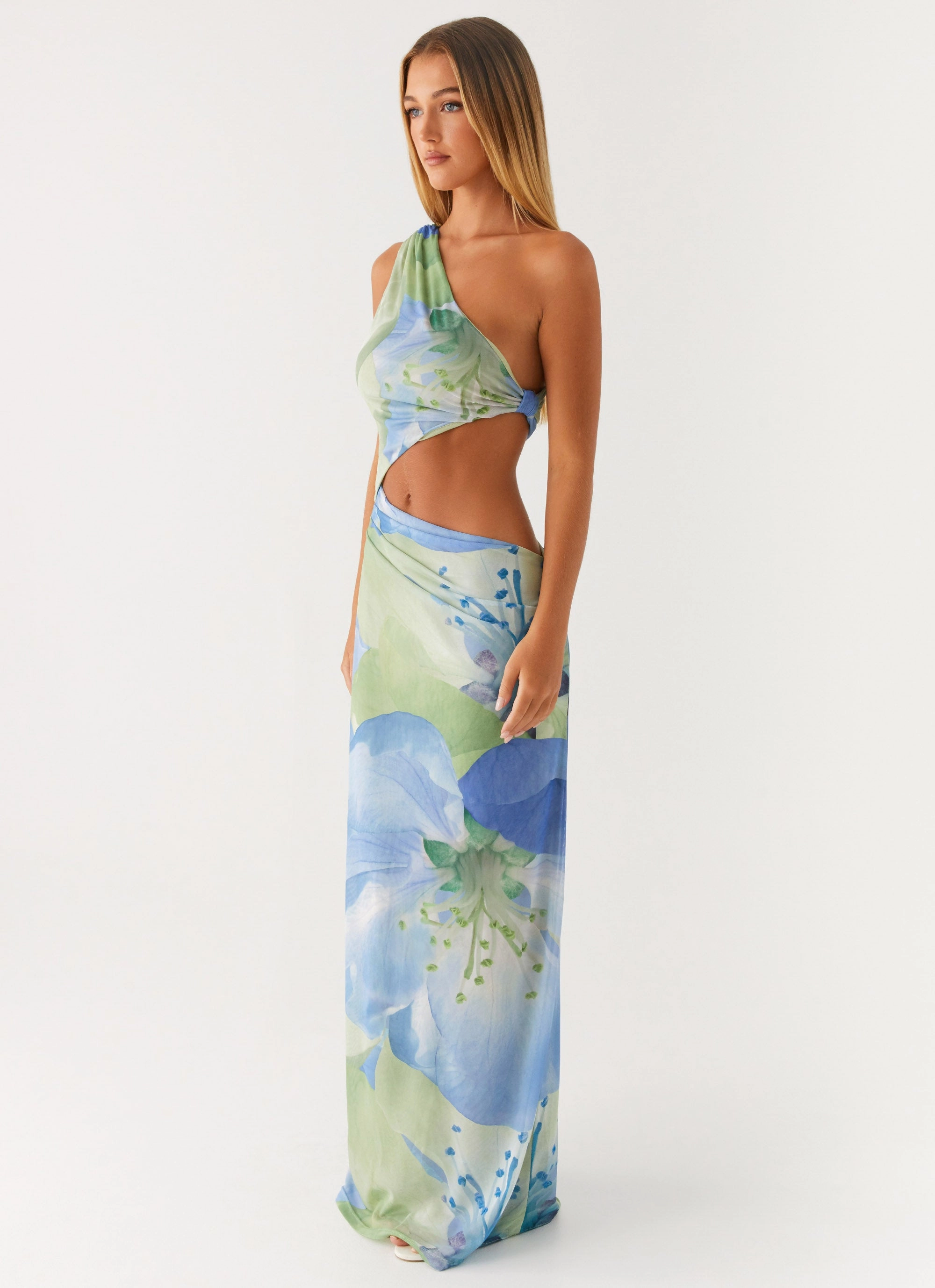 Wilder Maxi Dress - Flower Print Bloom Zone Bold Statement