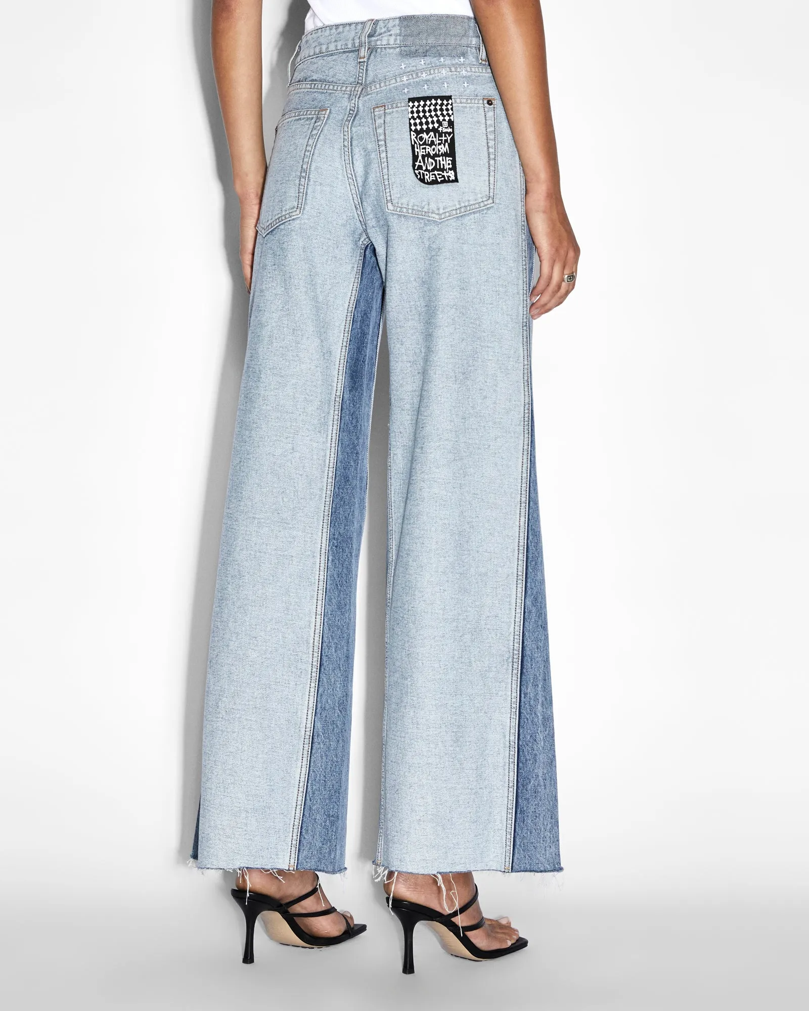 SWINGER JEAN RECREATE Durable Seam Construction Compression Fit