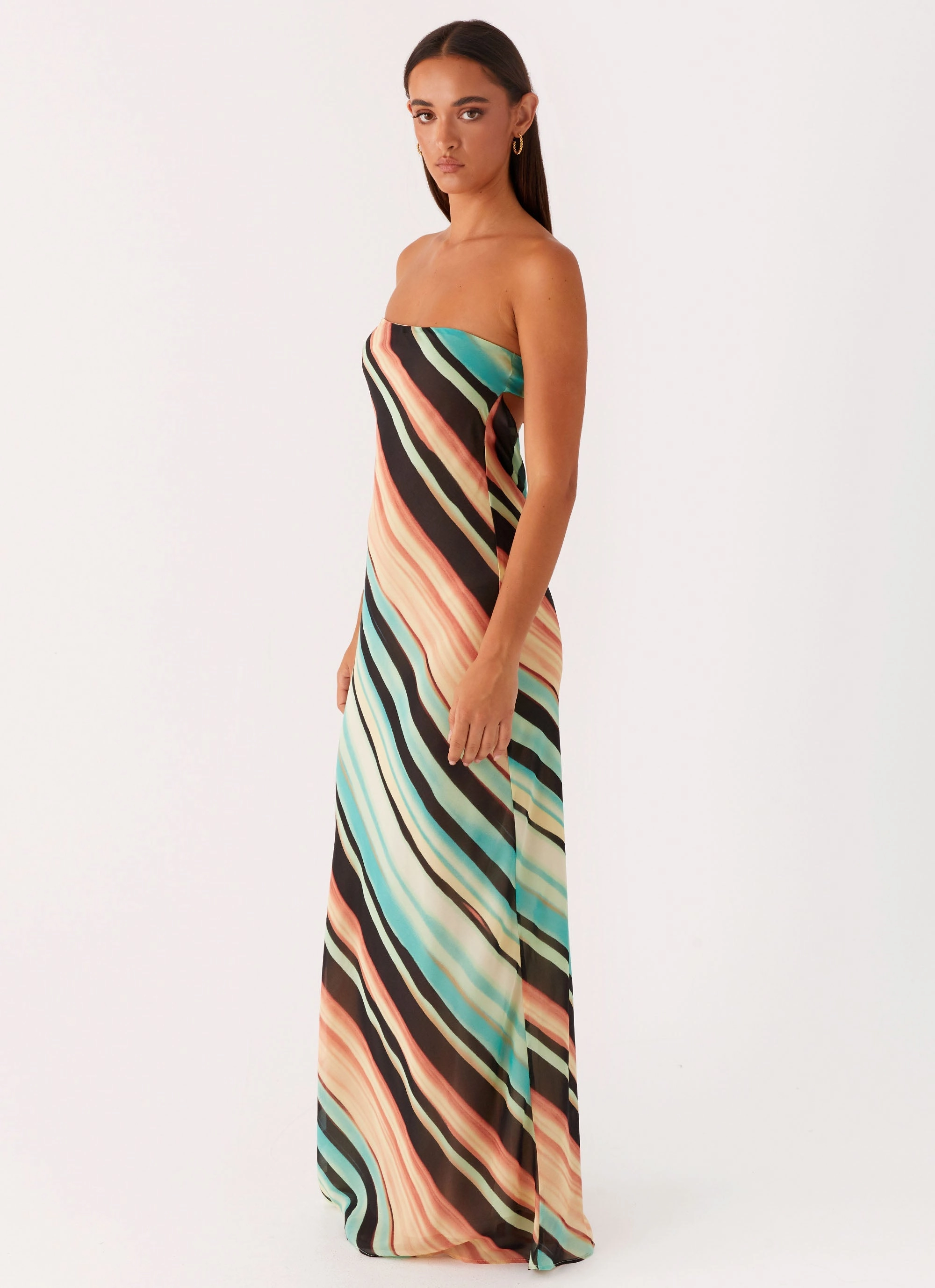 Fashionable outfit for outings Sleek Motion Como Maxi Dress - Stripe