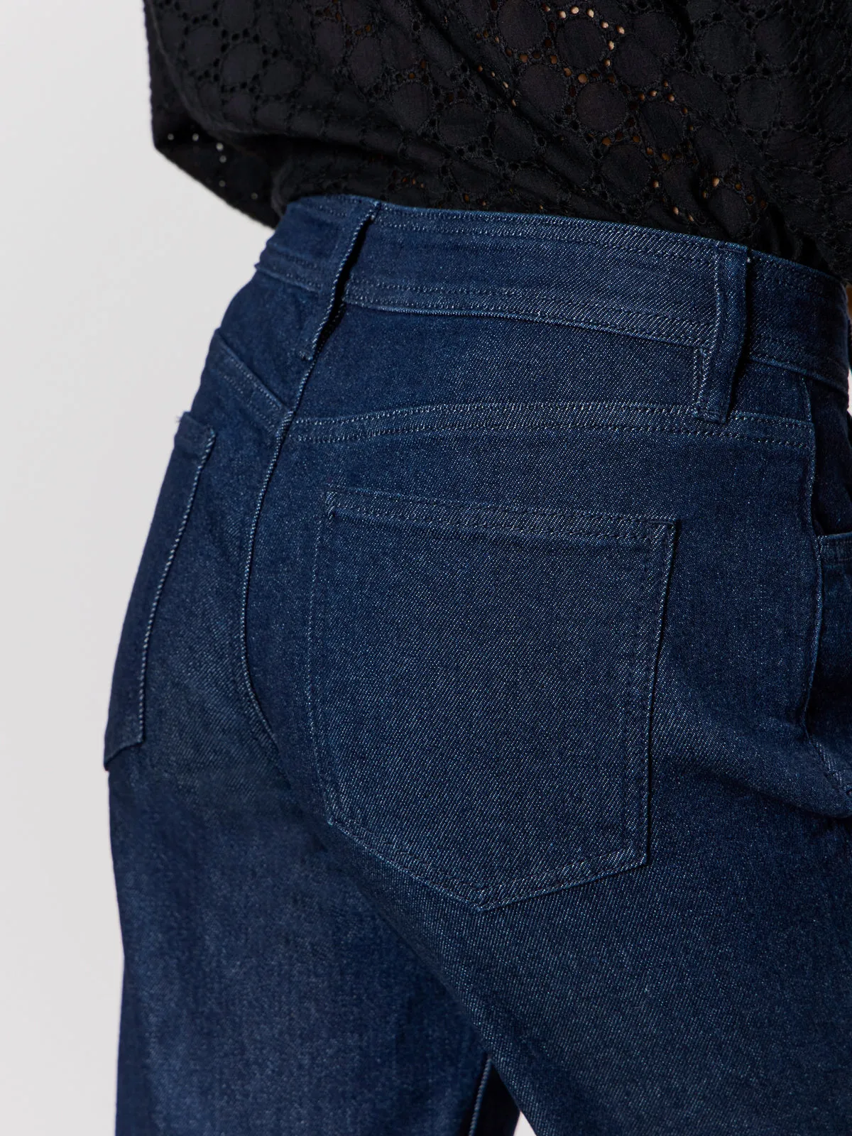 League Crop Jeans Plot Twist Durable Construction