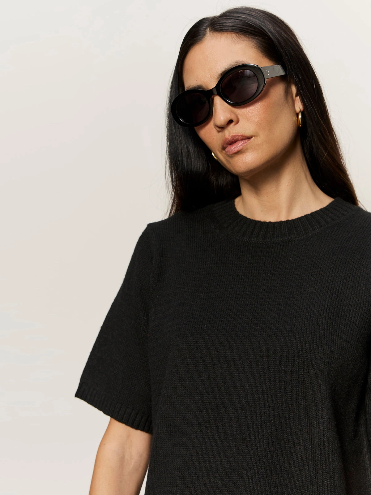 Minimalist Detailing DoubleLayered Collar Perfect Sweater Tee Black