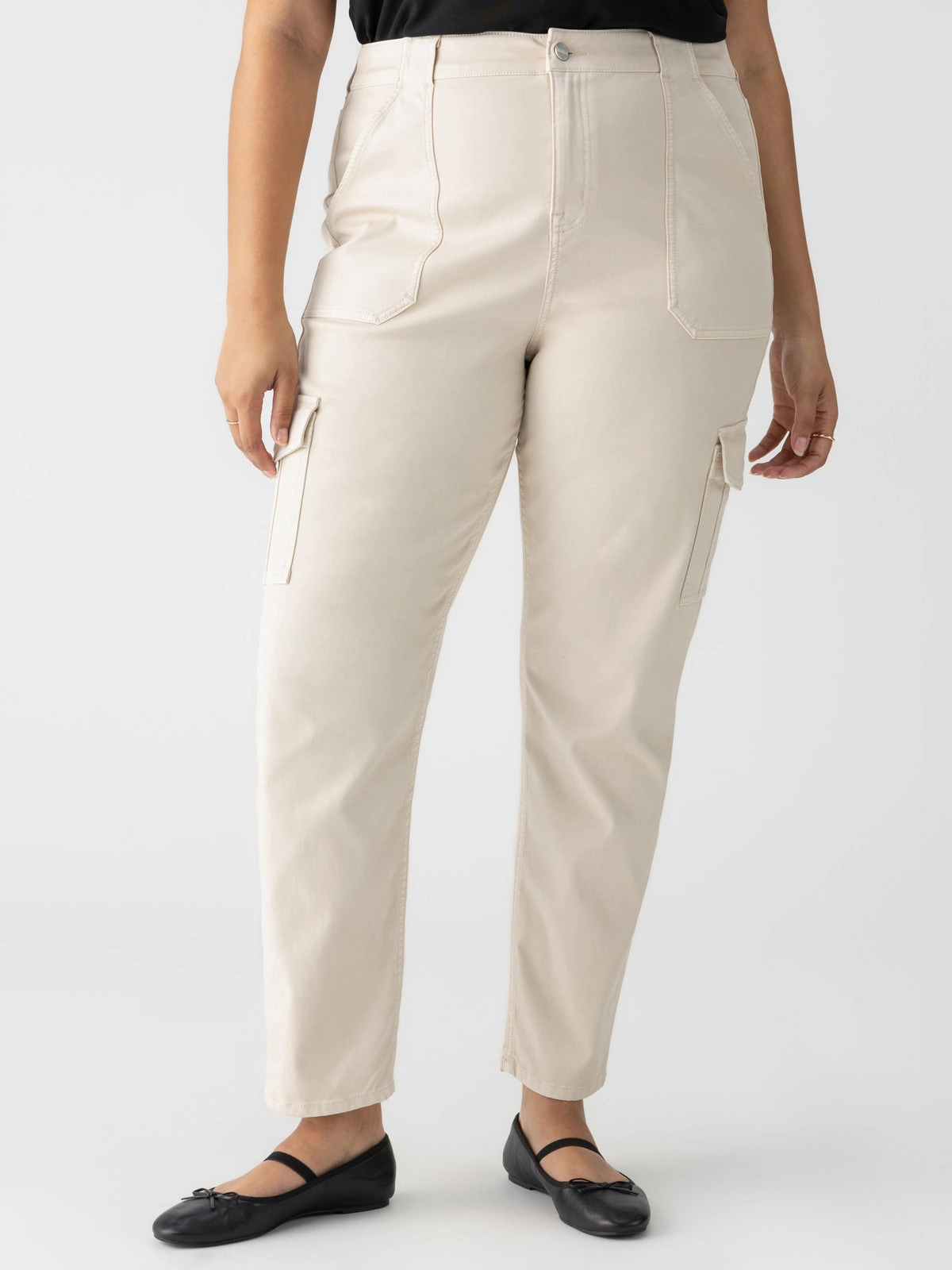 Durable Stitch Pattern Contrast Stitch Sculpted Hayden Cargo Standard Rise Pant Toasted Almond Extended Sizing