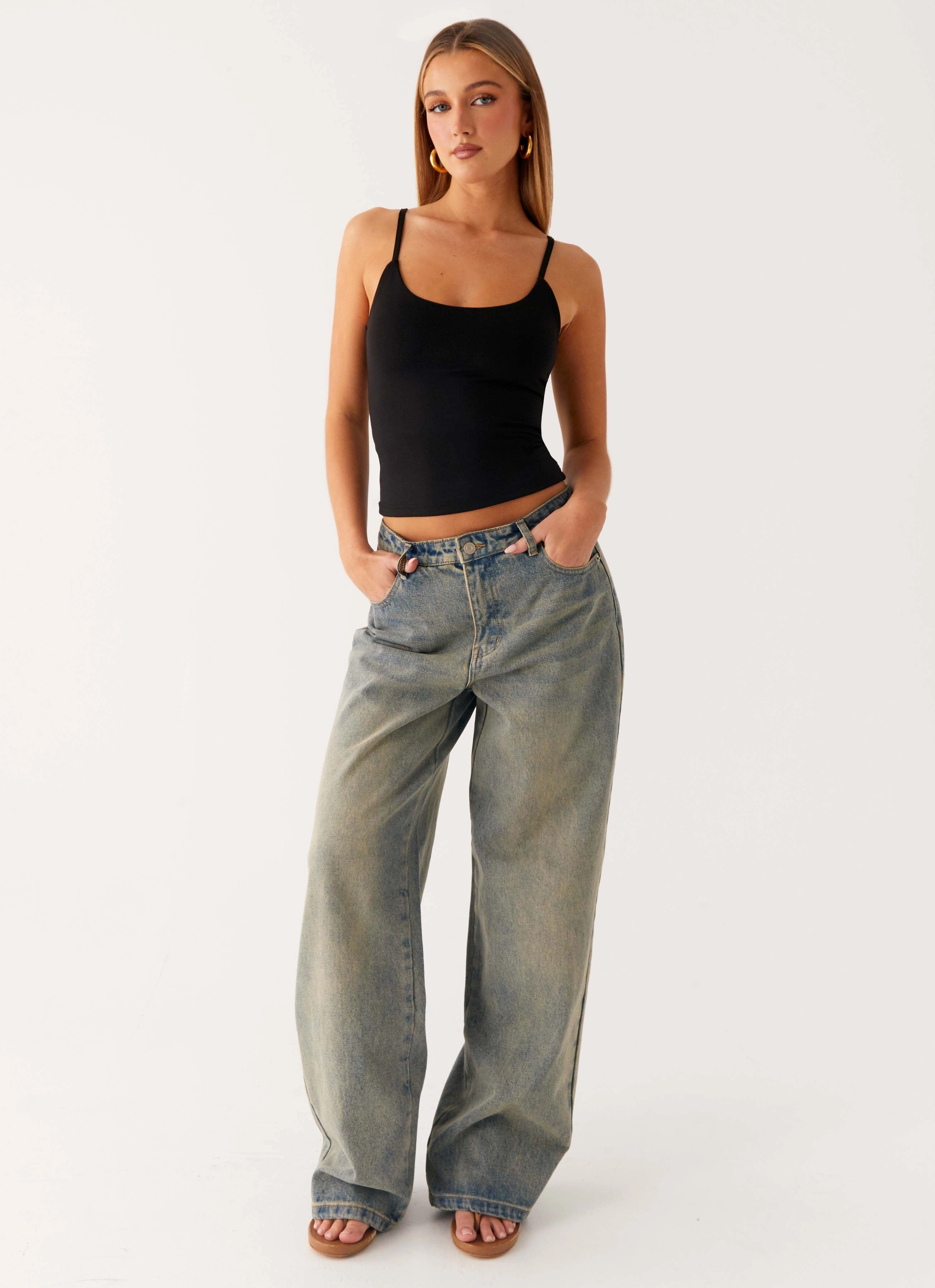 Weekend Style Keanna Low Rise Denim Jeans - Dirty Wash