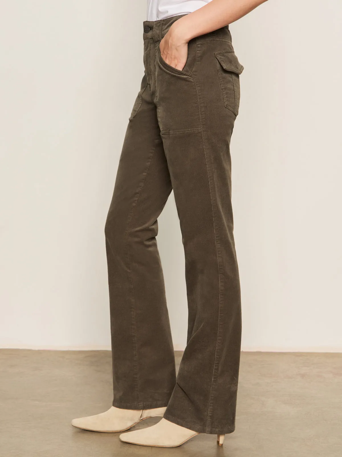 QuickReleaseBuckle ReinforcedKnees Corduroy Hayden Bootcut Pant Kalamata
