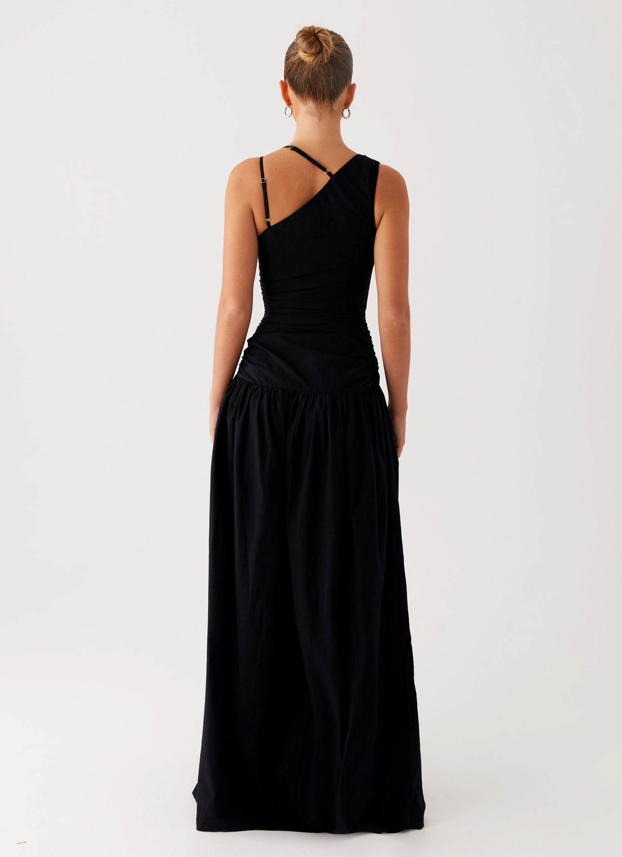 Cortez Maxi Dress - Black Refined Feel