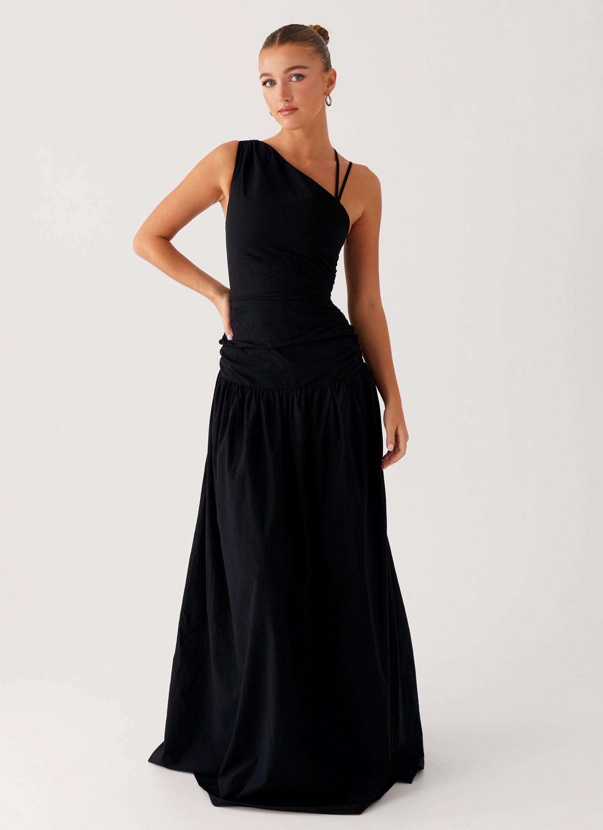 Seasonal Must-Have Classic Line Cortez Maxi Dress - Black