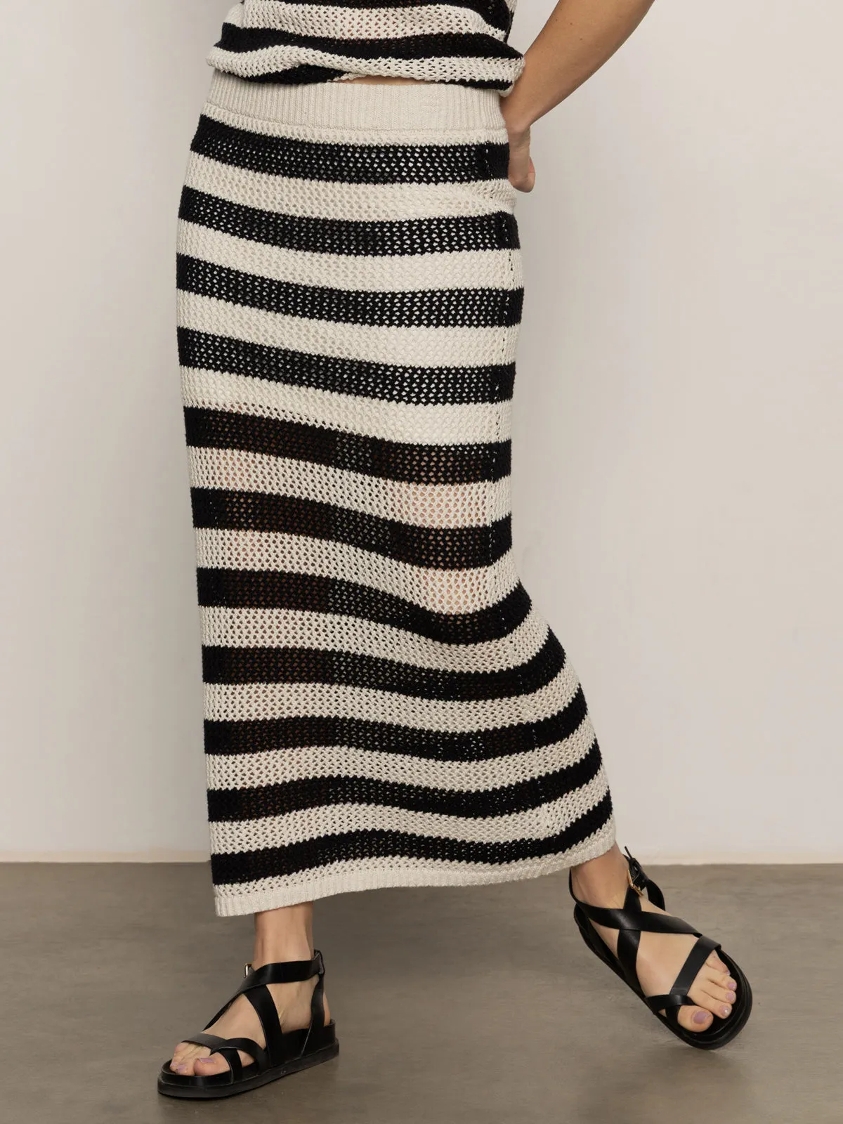 Creative Fashion Creative Look Crochet Sweater Skirt Black Chalk Stripe