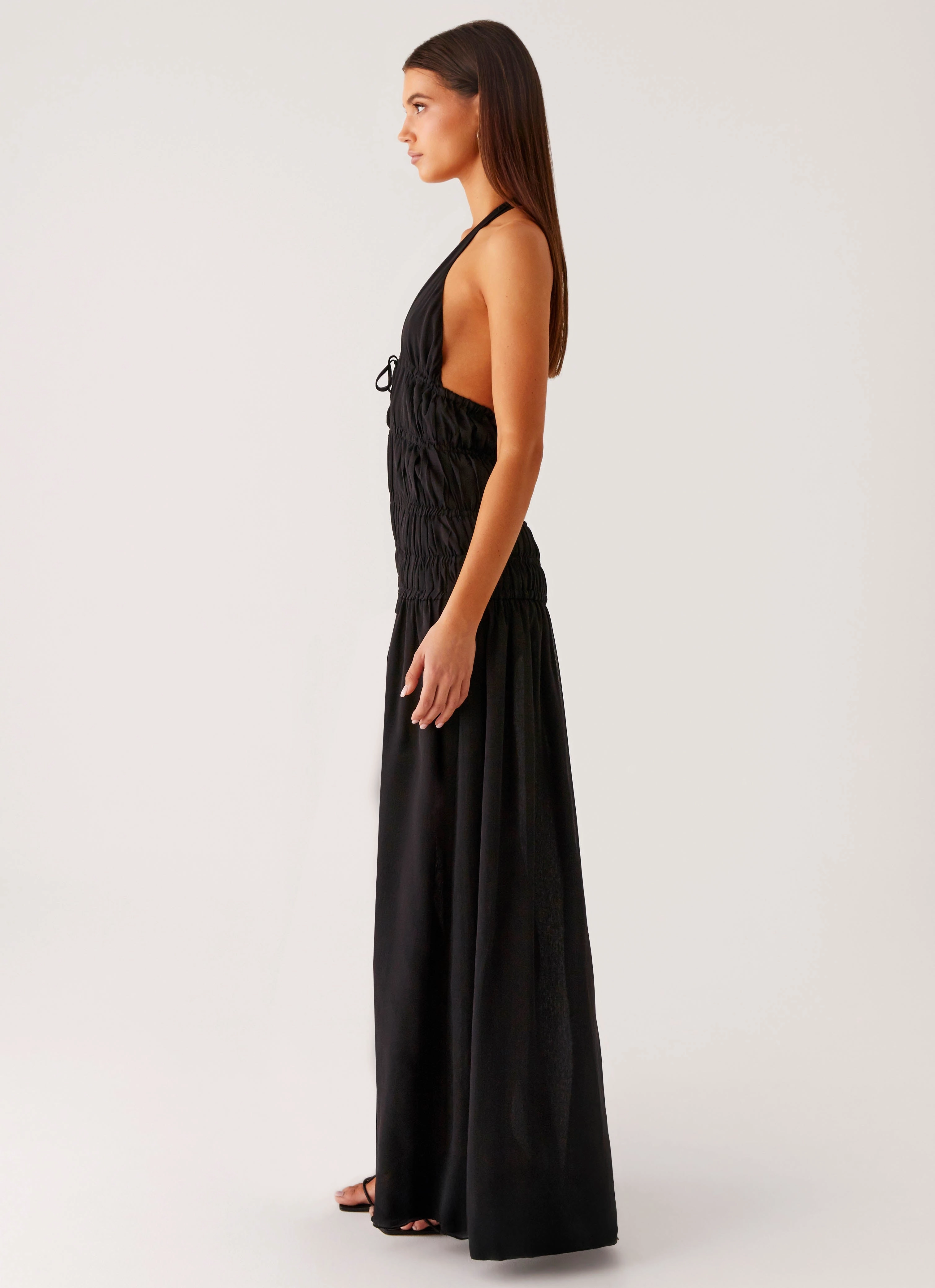 Dione Halter Maxi Dress - Black Fitted Base Statement Look