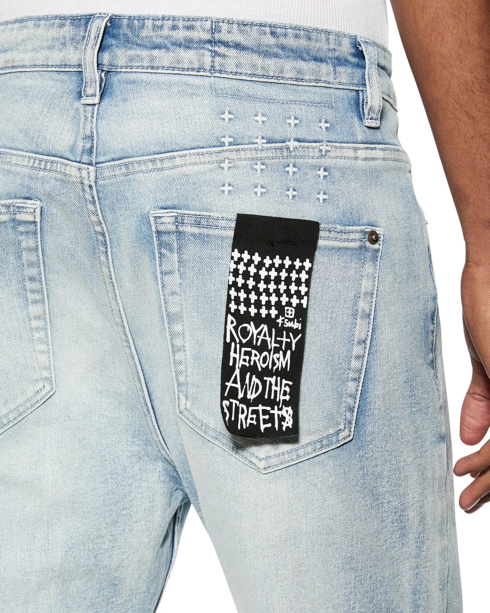 Cozy and Relaxed HAZLOW LEGACY